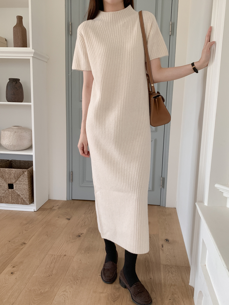 루즈핏 야크 울 홀가먼트 H라인 반목 터틀넥 원피스 반팔 여성 겨울 니트 롱 원피스