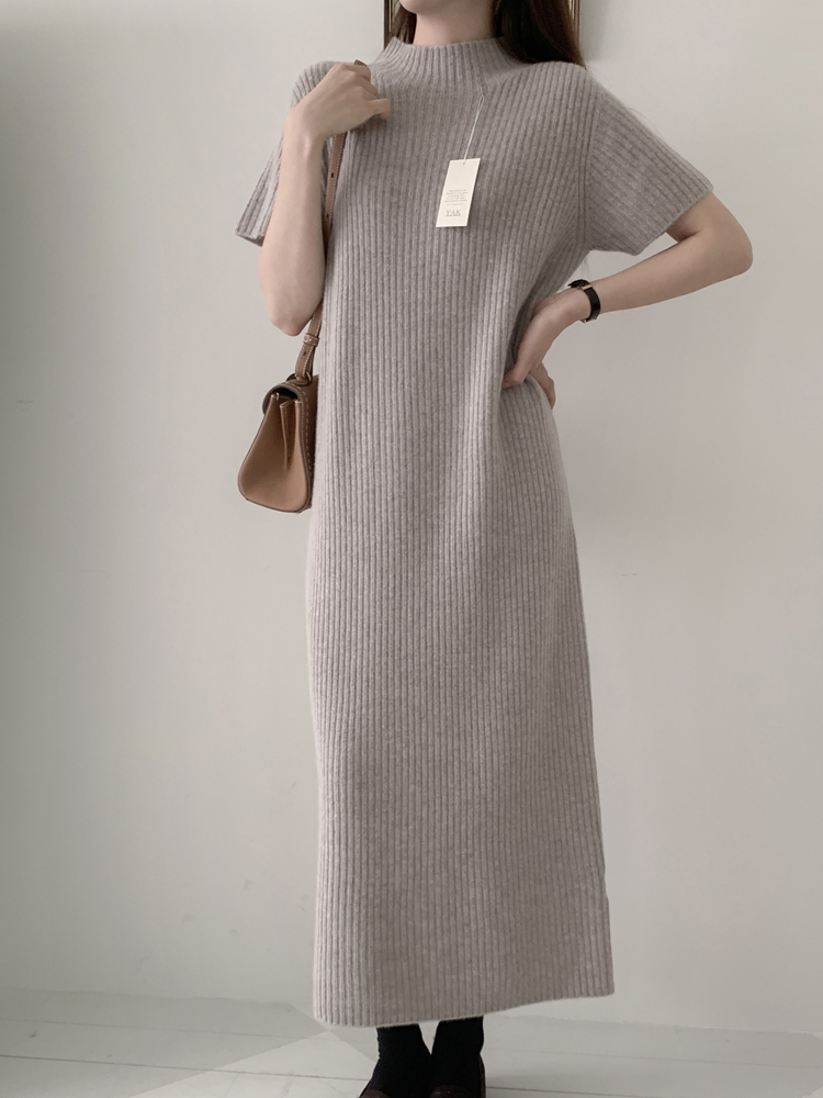 루즈핏 야크 울 홀가먼트 H라인 반목 터틀넥 원피스 반팔 여성 겨울 니트 롱 원피스