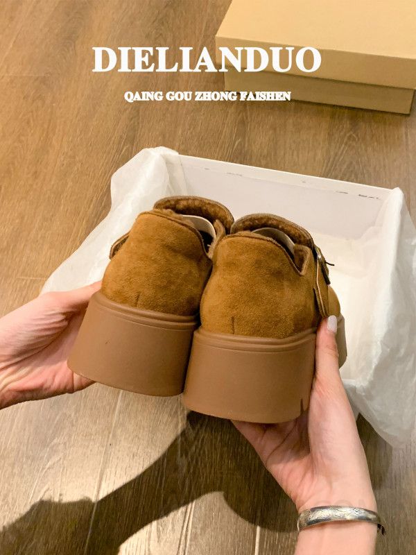 여성 겨울플랫슈즈 플리스 안감 따뜻한 착용감 발편한 스웨이드 소재 캐주얼 스타일 겨울신발 - 상세 이미지 4