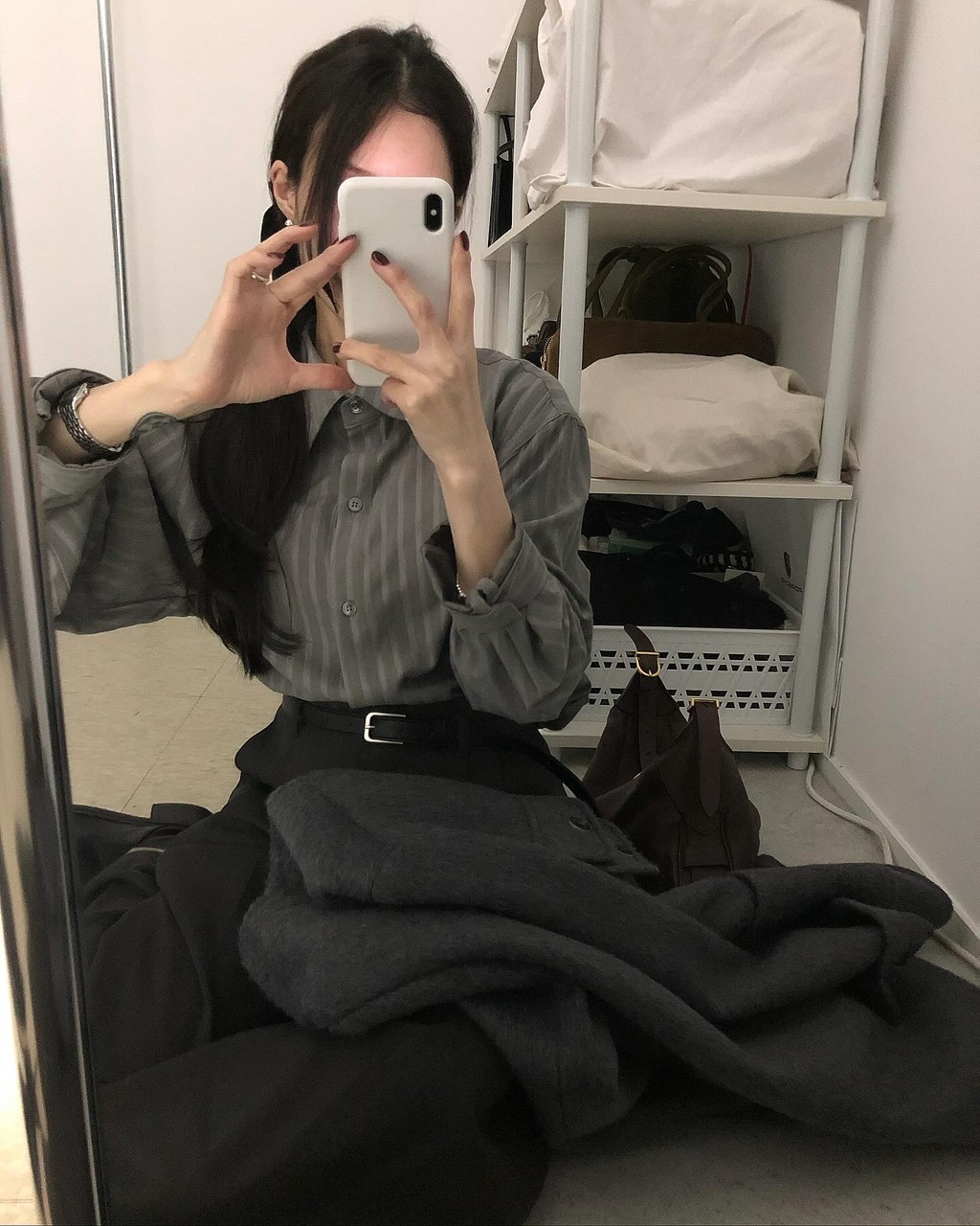 헨핏 여성 겨울 스트라이프 벨트 오버핏 루즈핏 피치면 셔츠 제품 이미지