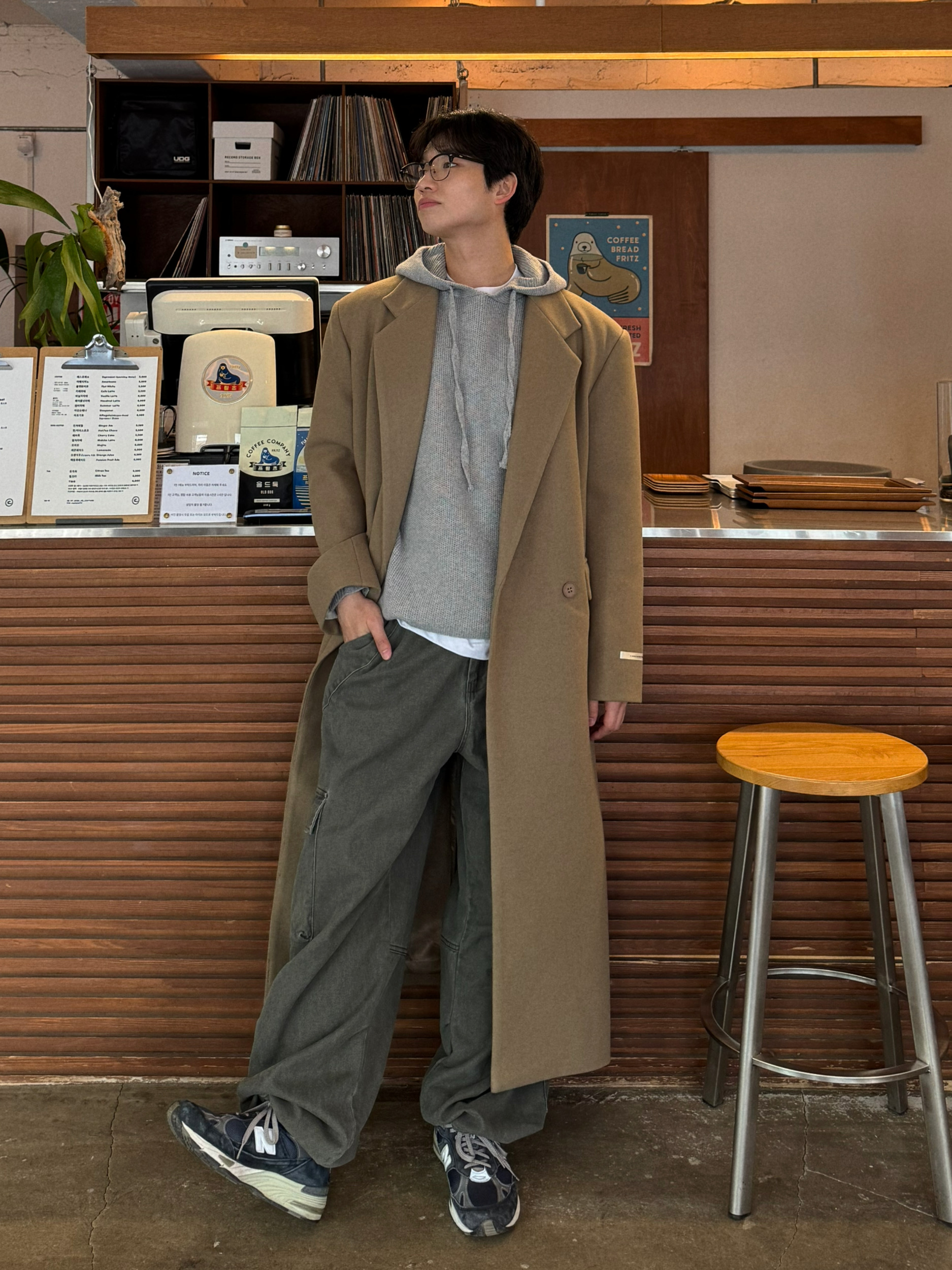 (남녀공용) 아트 맥시 더블 롱코트 / 겨울 소프트 보온 루즈 오버 베이지 블랙 코트 이미지 6