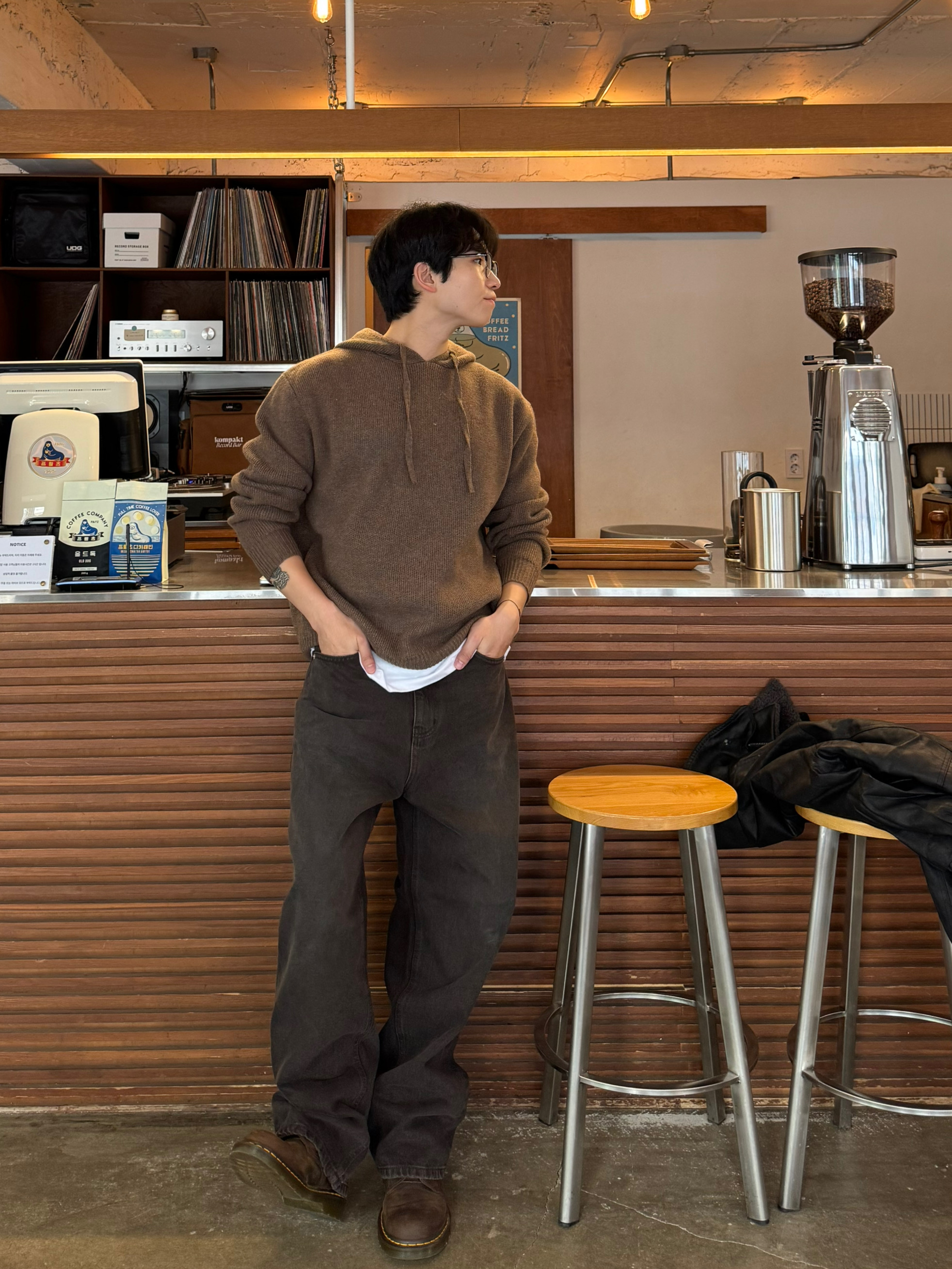 (남녀공용) 디어 소프트 루즈 울 후드 니트 / 가을 겨울 오버핏 크롭 후드티 - 상세 이미지 2