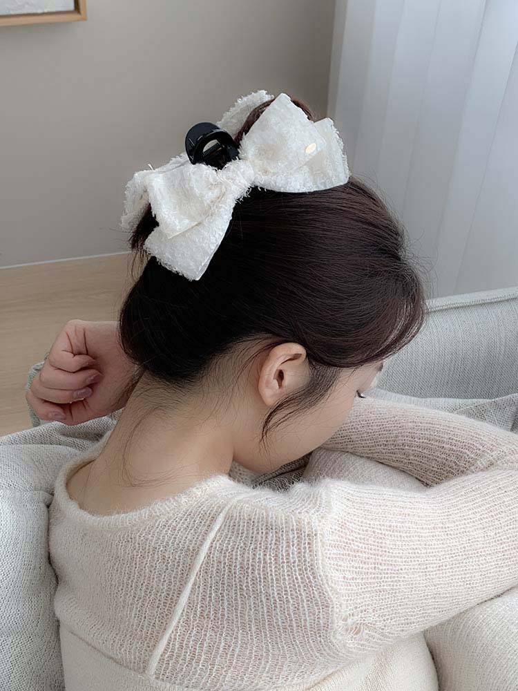 [제작] 소프트 플러피 헤어클로 - 리본 뽀글이 양털 퍼 올림머리 반묶음 가벼운 겨울집게핀 - 상품 이미지