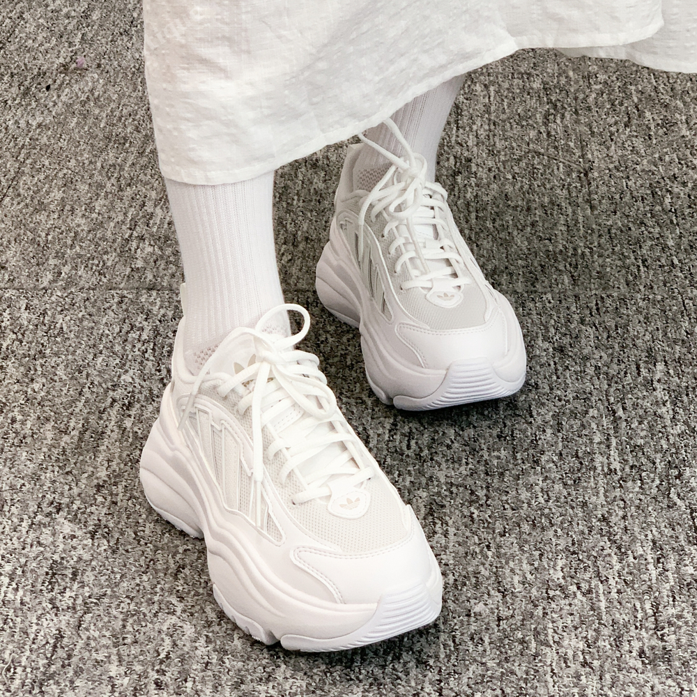 아디다스 오즈가이아 여성 키높이 굽높은 어글리슈즈 운동화 화이트, 230