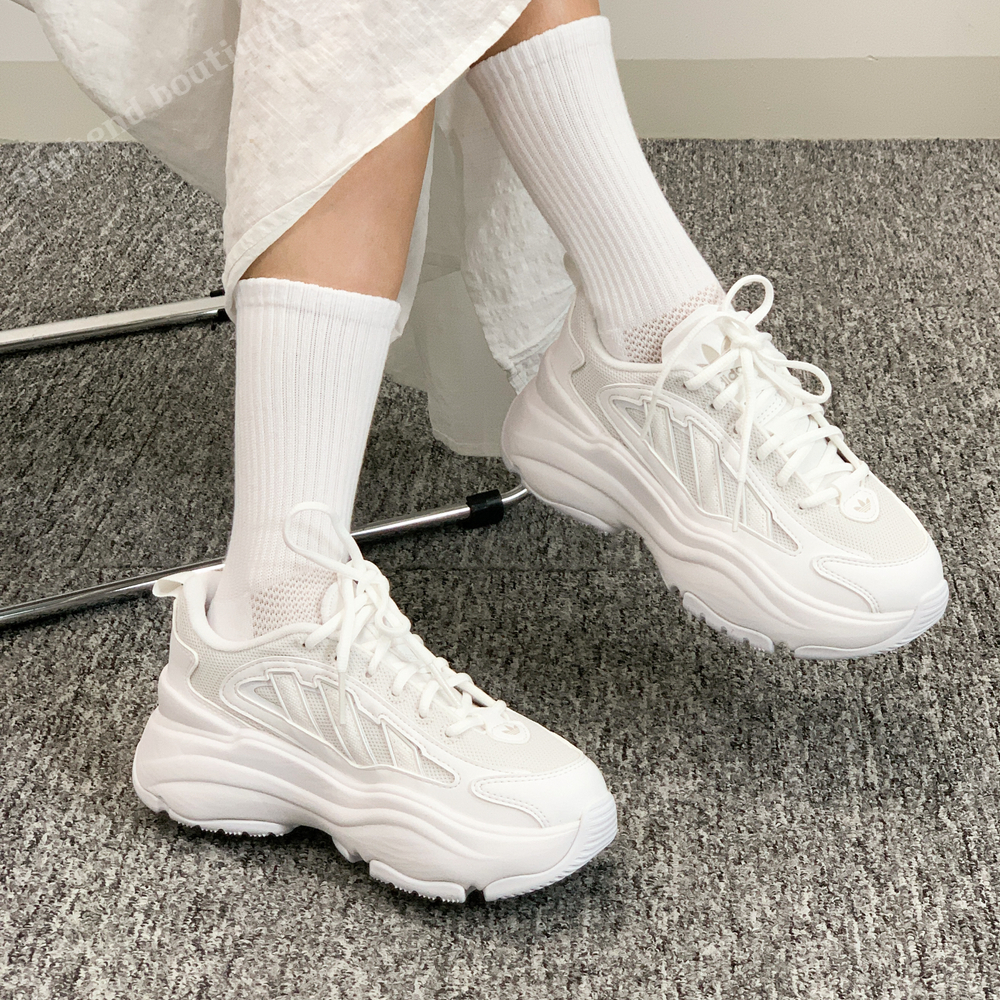 아디다스 오즈가이아 여성 키높이 굽높은 어글리슈즈 운동화 화이트, 230