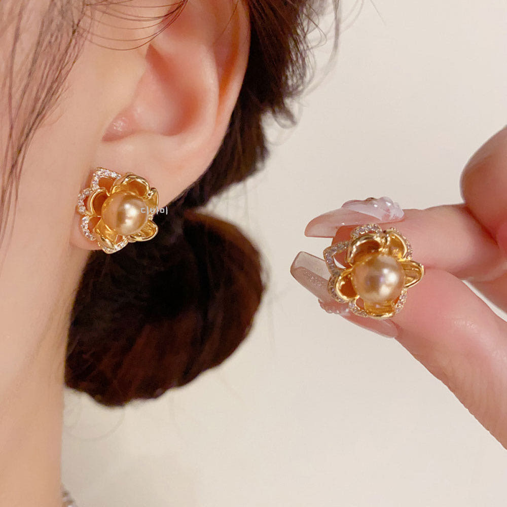 S925 브라운 진주 꽃모양귀걸이 은침 14K 우아한 왕진주 - 메인 이미지