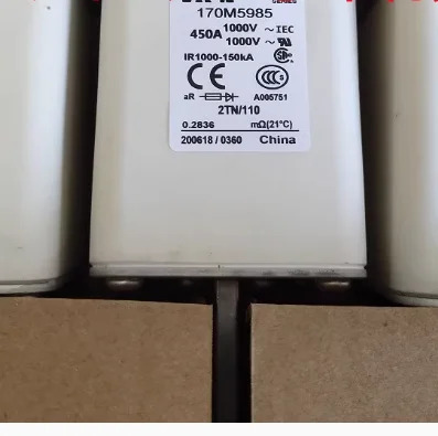 170E4249 170M7126 170L7429 170L5512 170E4256 170L7569