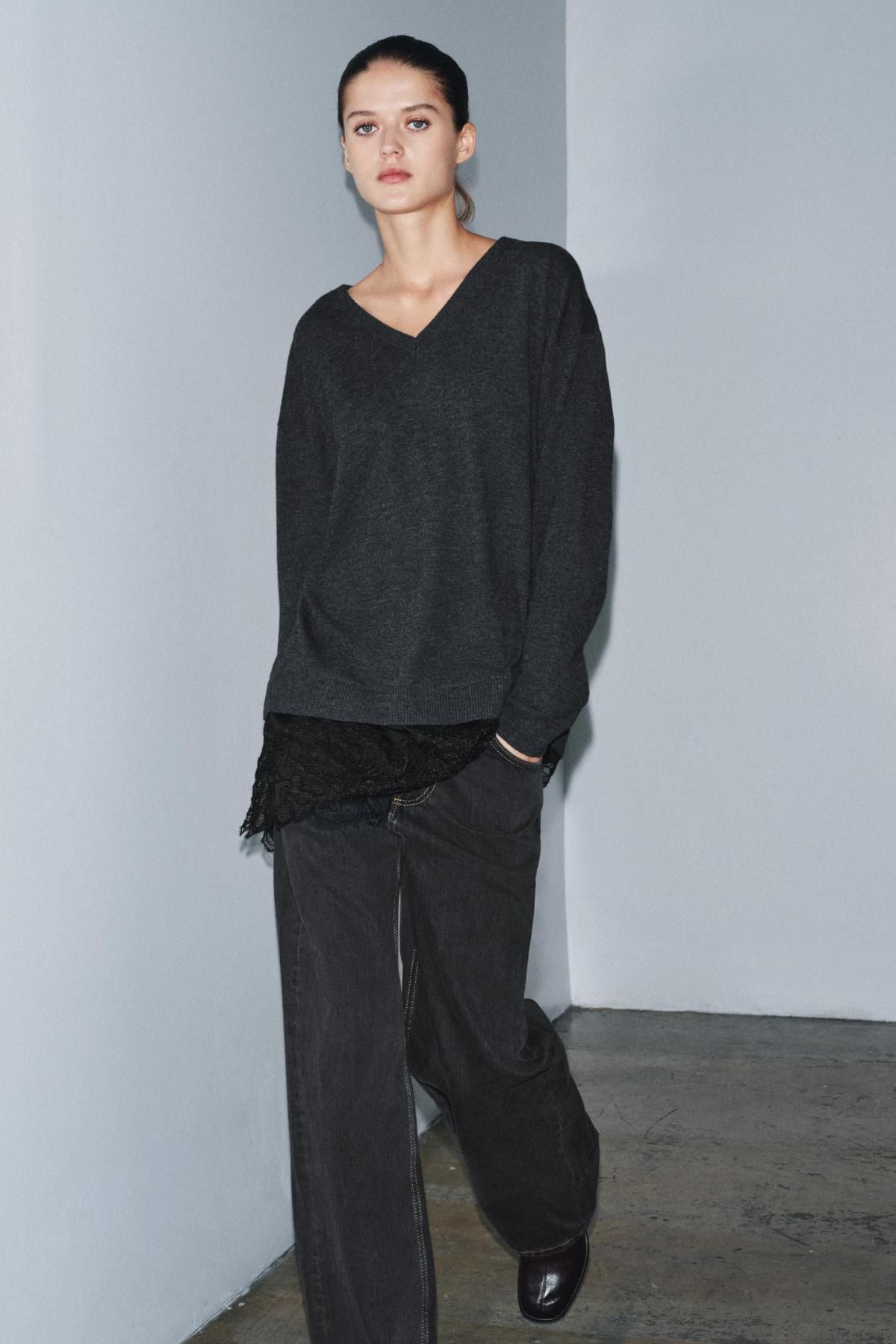 자라 레이스 디테일 브이넥 롱 니트 스웨터 2756/152 GREY - 상세 이미지 3