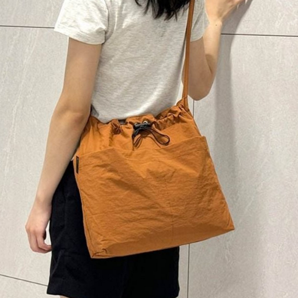 가벼운 여성 숄더백 복조리 데일리 숄더백 여행용 나일론 - 상품 이미지