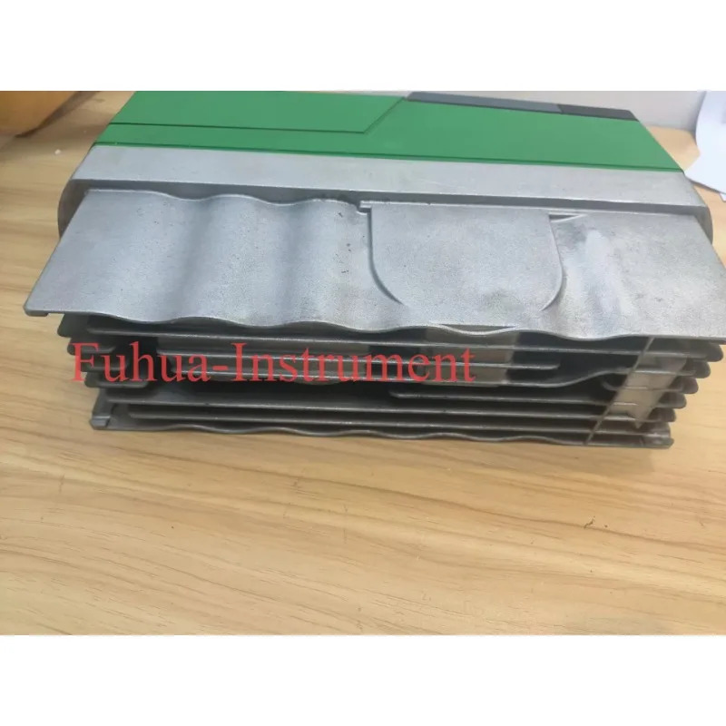 UNI1401 인버터 주파수 변환기 0.75KW