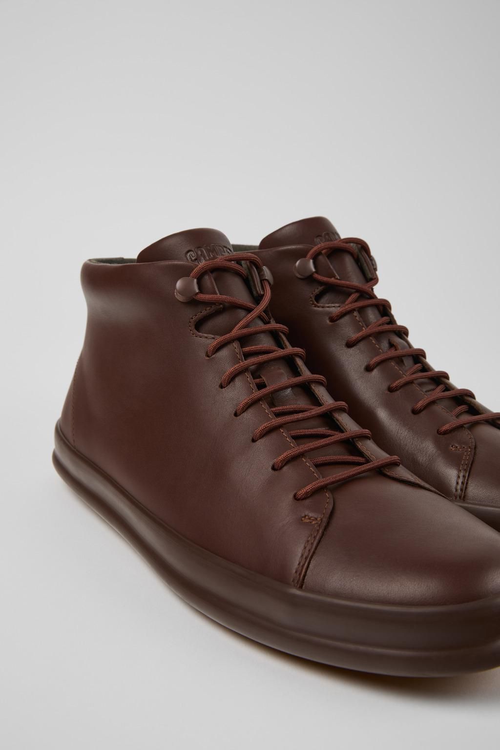 캠퍼 브라운 레더 캐주얼 남성 앵클부츠 Chasis K300236-022 BROWN - 상세 이미지 2