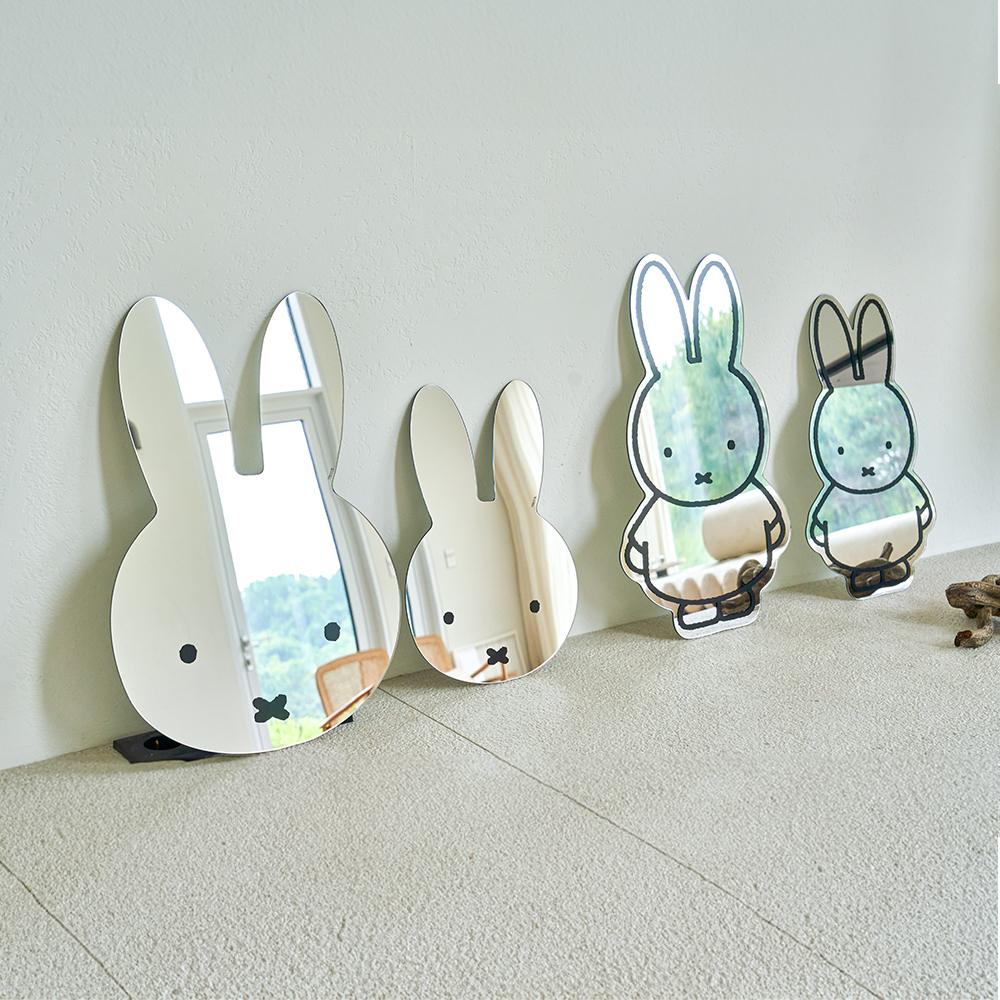 에이든 미피 안전 아크릴 거울 붙이는 거울 벽걸이 화장실 인테리어 miffy 토끼