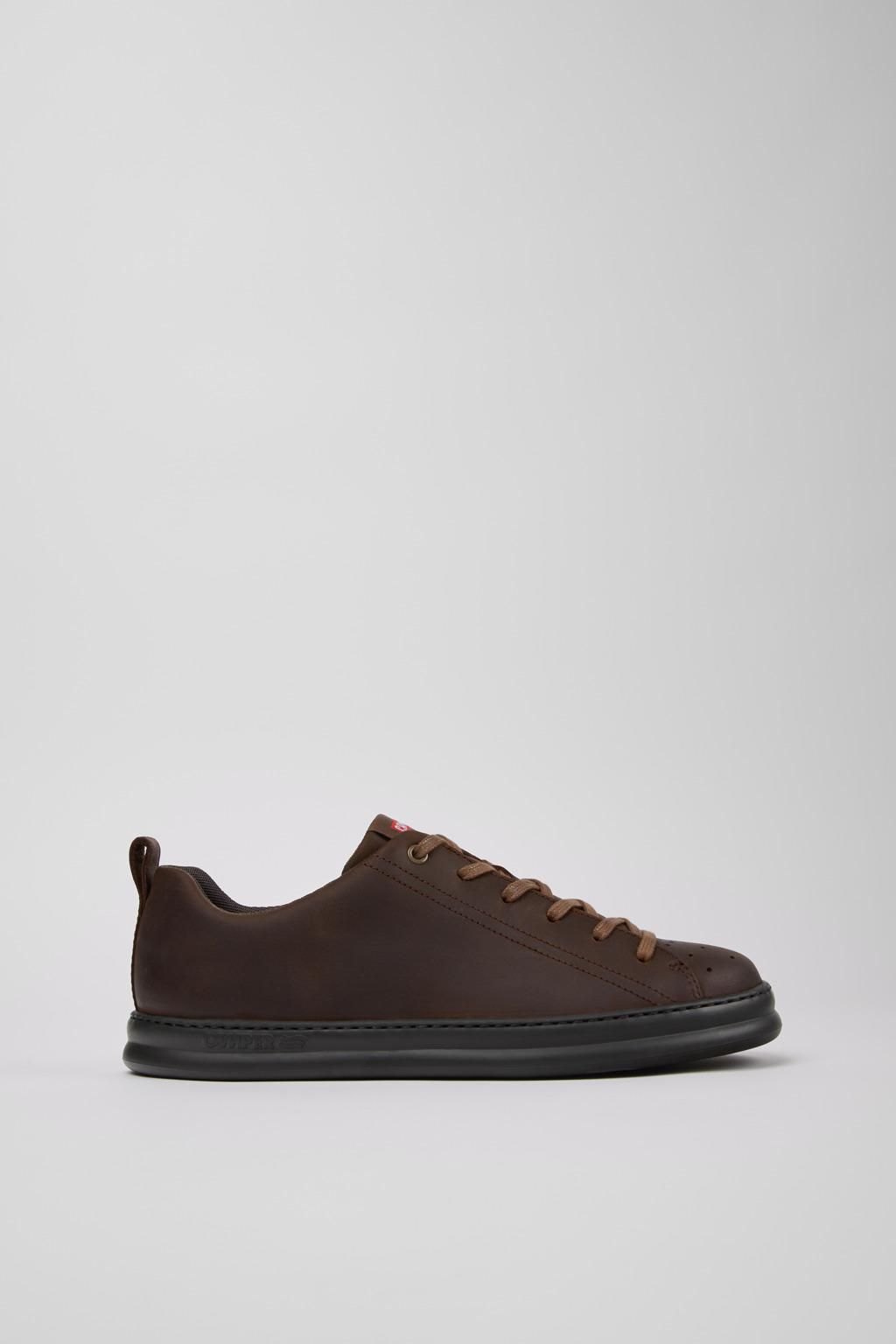 캠퍼 레트로 누벅 브라운 스니커즈 Runner K100226-155 BROWN - 메인 이미지