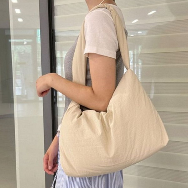 데일리 여성 숄더백 푹신한 패딩 숄더백 나일론 가벼운 - 상품 이미지