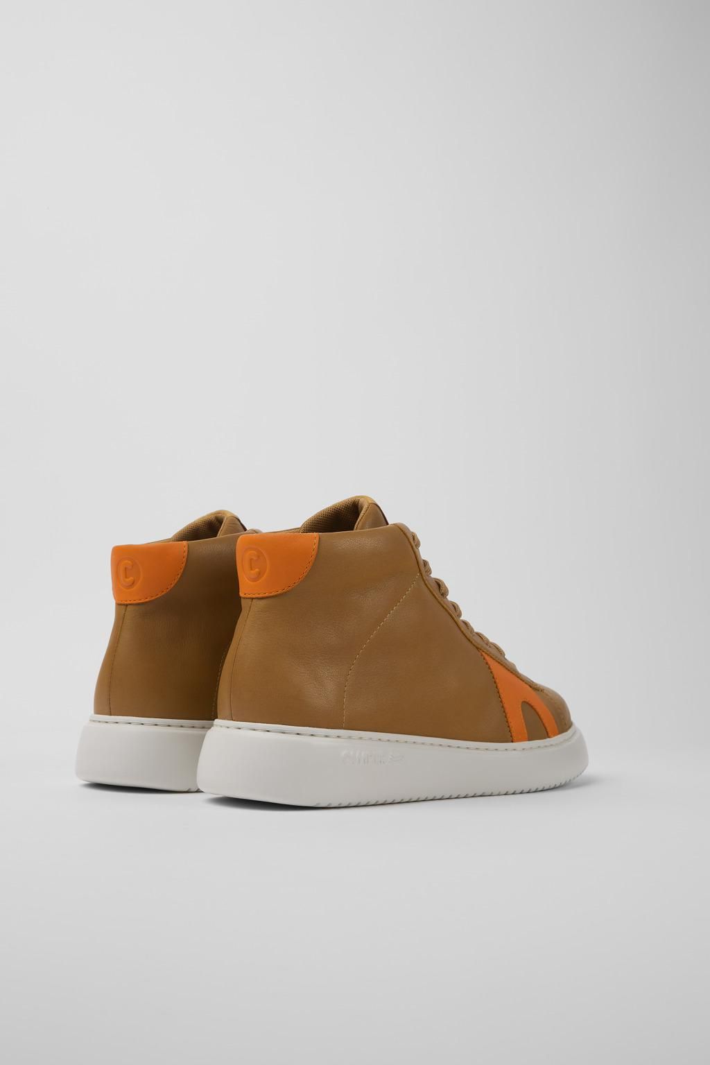 캠퍼 레트로 하이탑 스니커즈 Runner K21 K300429-004 BROWN - 상세 이미지 3