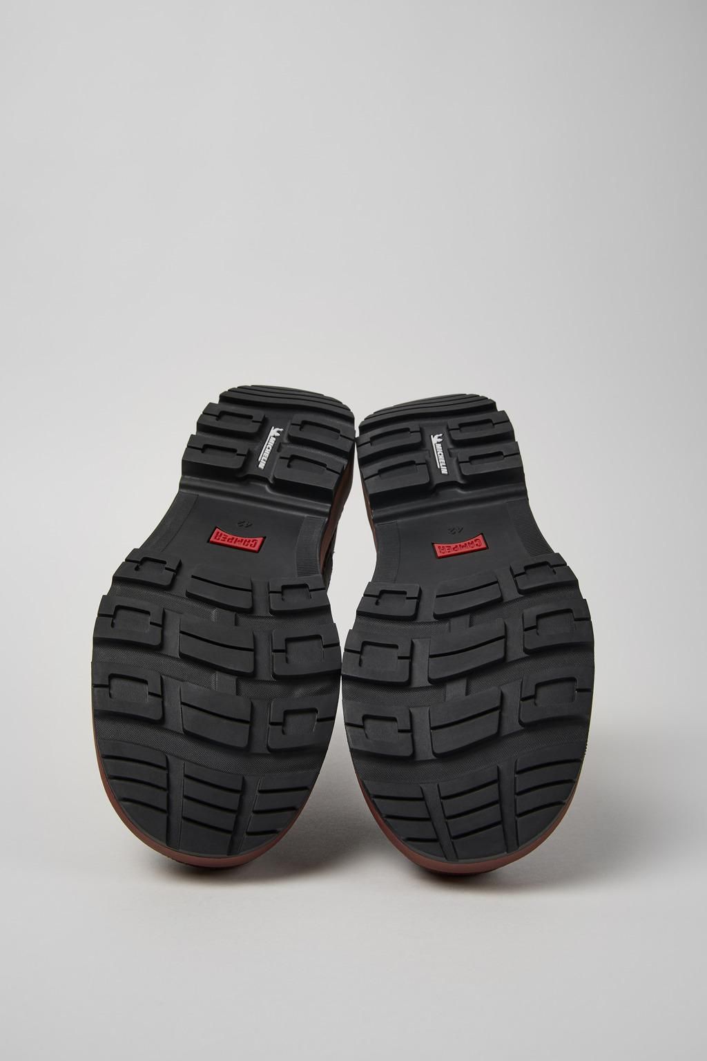 캠퍼 블랙 누벅 남성 앵클부츠 Brutus Trek K300435-011 BLACK - 상세 이미지 5
