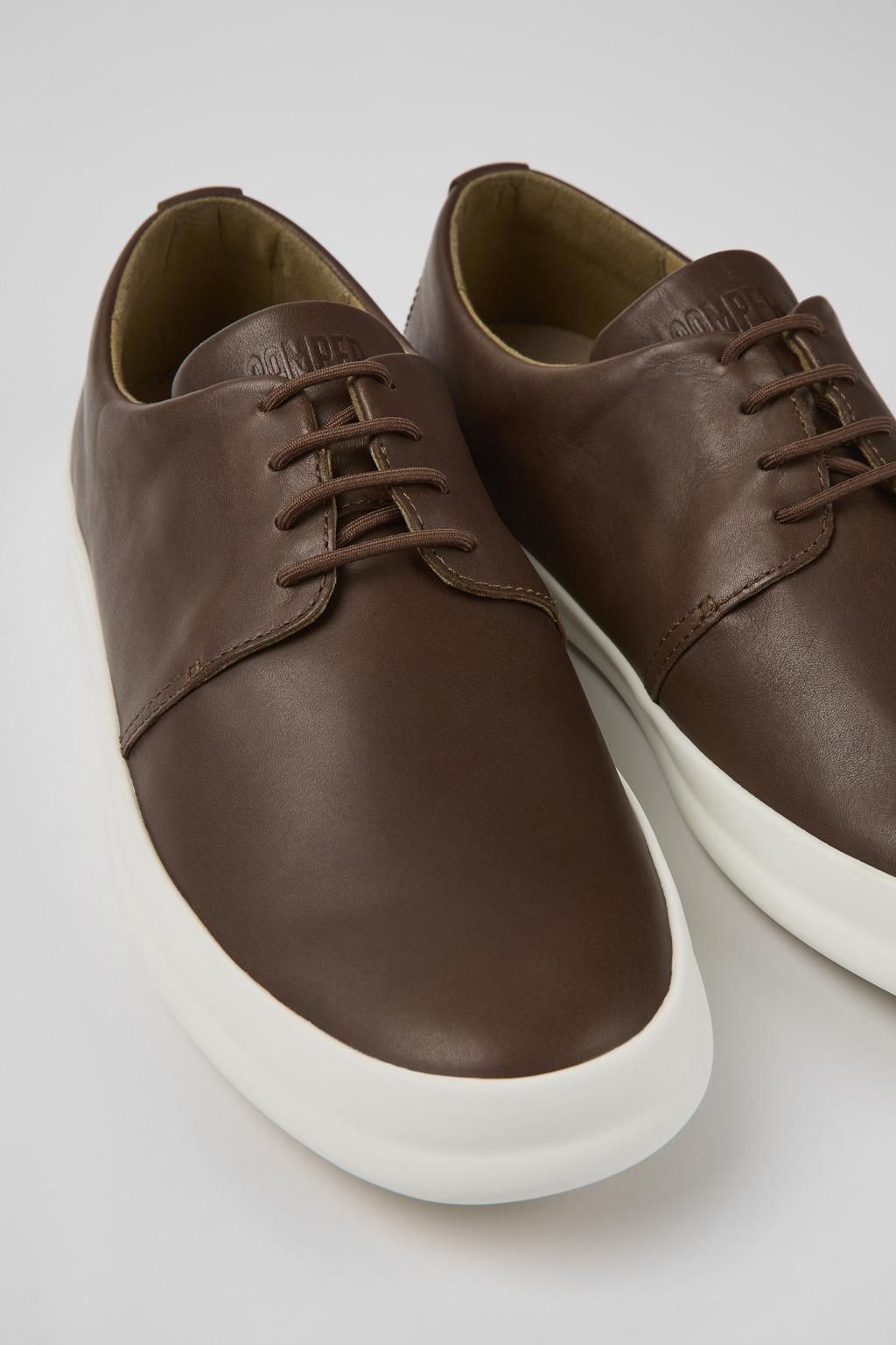 캠퍼 브라운 레더 캐주얼 남성 슈즈 Chasis K100836-012 BROWN - 상세 이미지 2