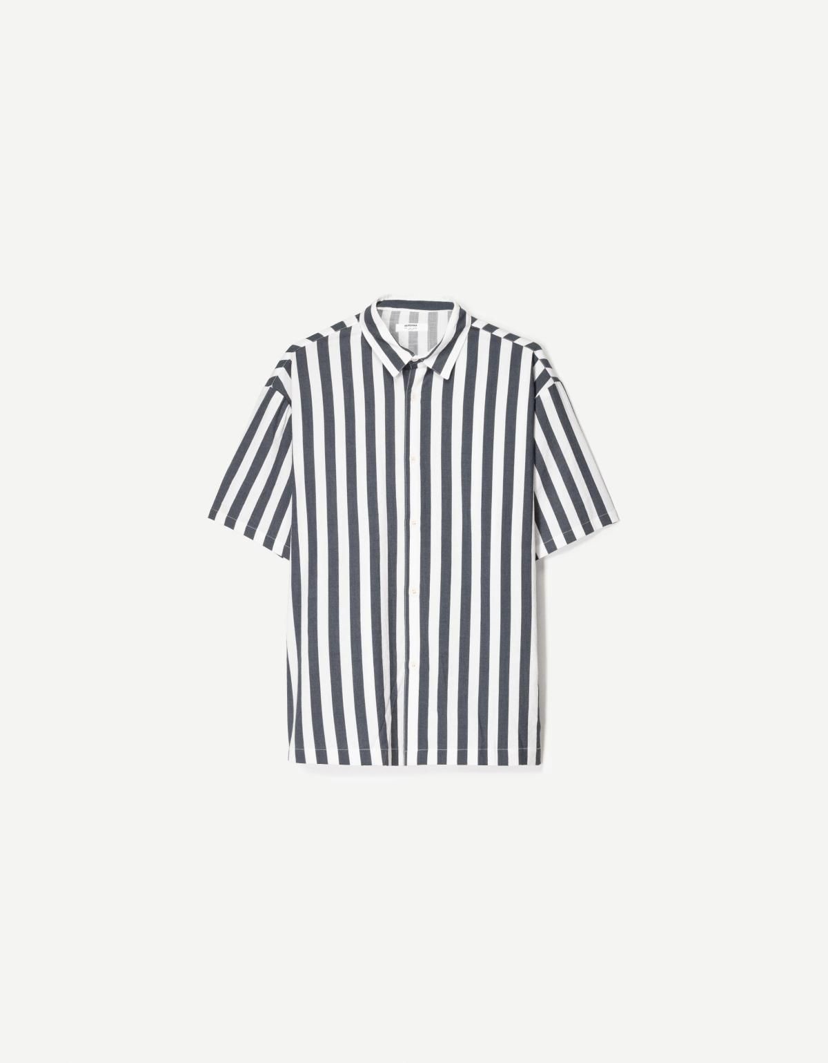 버쉬카 릴랙스 핏 스트라이프 반팔 셔츠 1231/073 DARK GREY - 상품 이미지