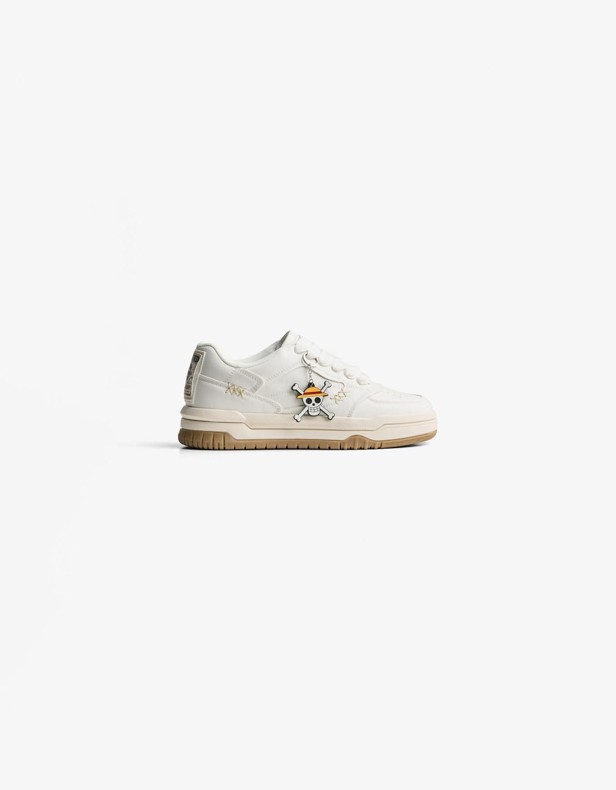 버쉬카 캐주얼 스케이터 테크니컬 키링 로우탑 스니커즈 2430/664 WHITE 이미지 6