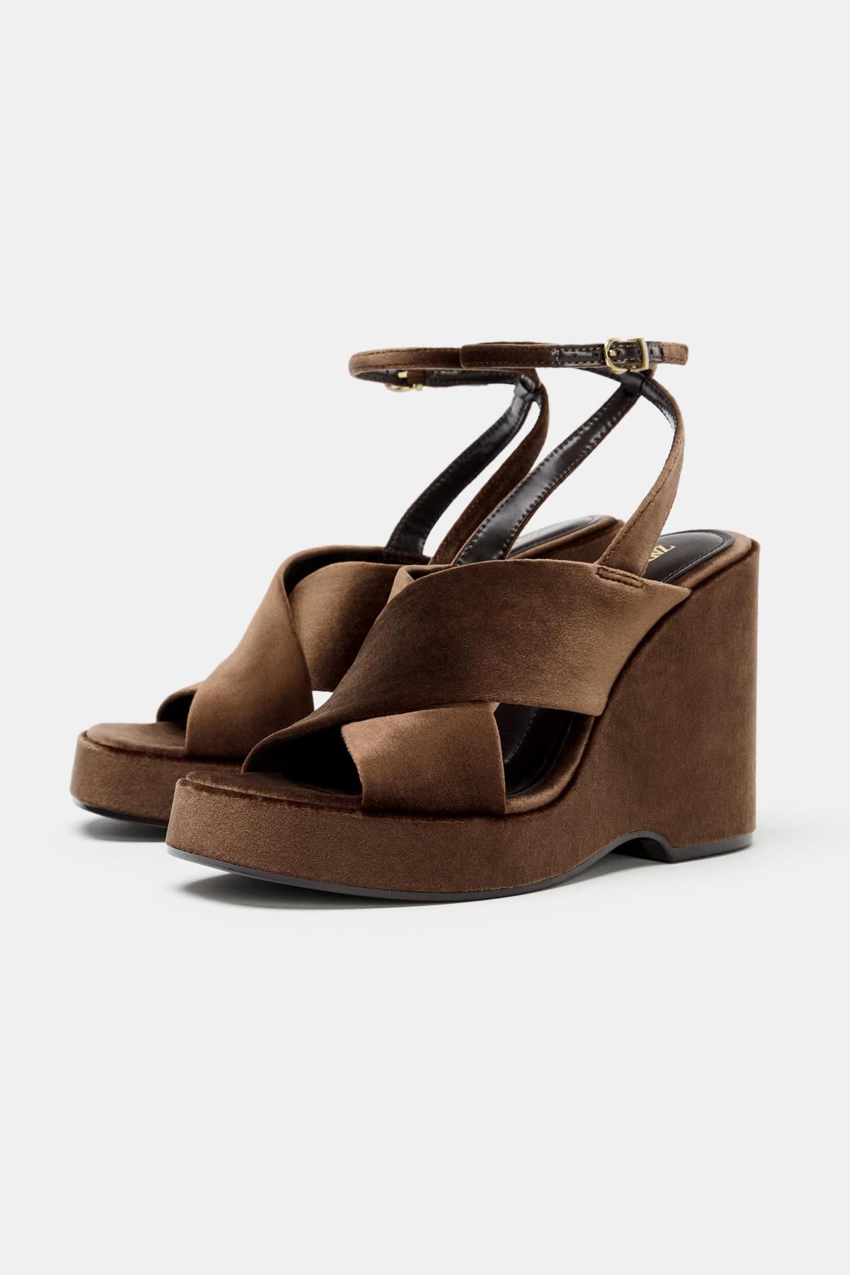 자라 벨벳 플랫폼 스트랩 샌들 브라운 2301/710 BROWN - 상세 이미지 2