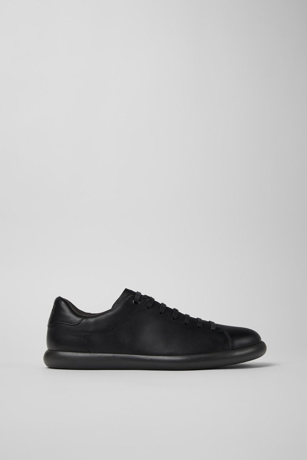 캠퍼 블랙 레더 베이직 스니커즈 Pelotas Soller K101003-001 BLACK - 메인 이미지