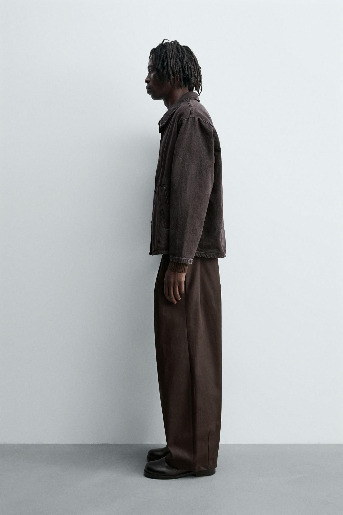 자라 와이드핏 코튼 플리츠 치노 팬츠 3991/353 CHOCOLATE - 상세 이미지 4