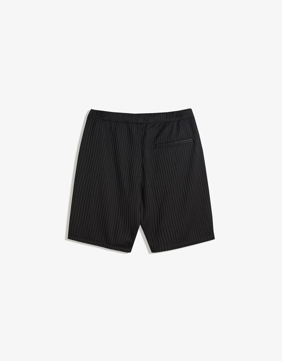 버쉬카 플리츠 와이드 스케이터 반바지 8435/662 BLACK - 메인 이미지