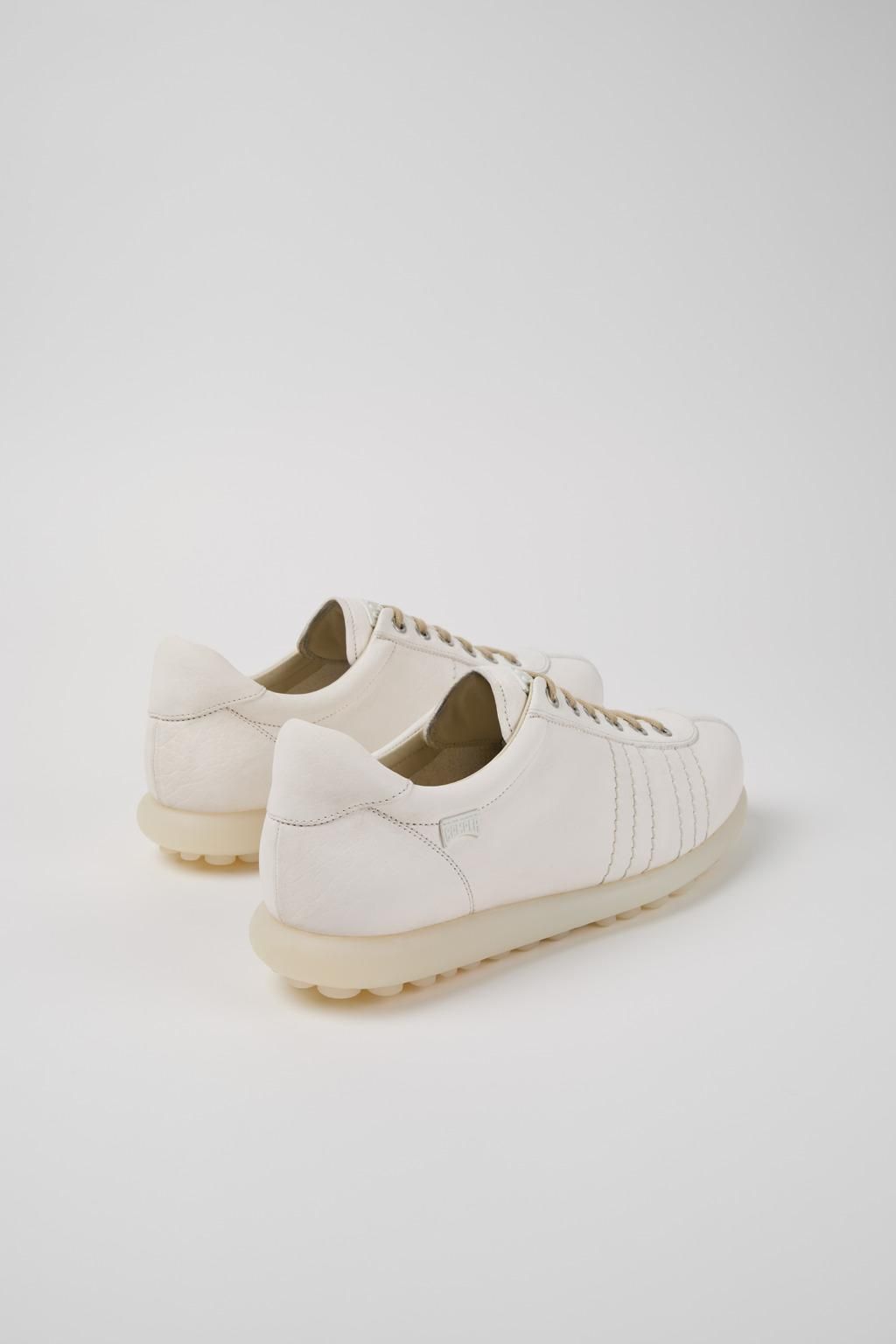 캠퍼 화이트 가죽 남성 스니커즈 Pelotas K101018-003 WHITE - 상세 이미지 3