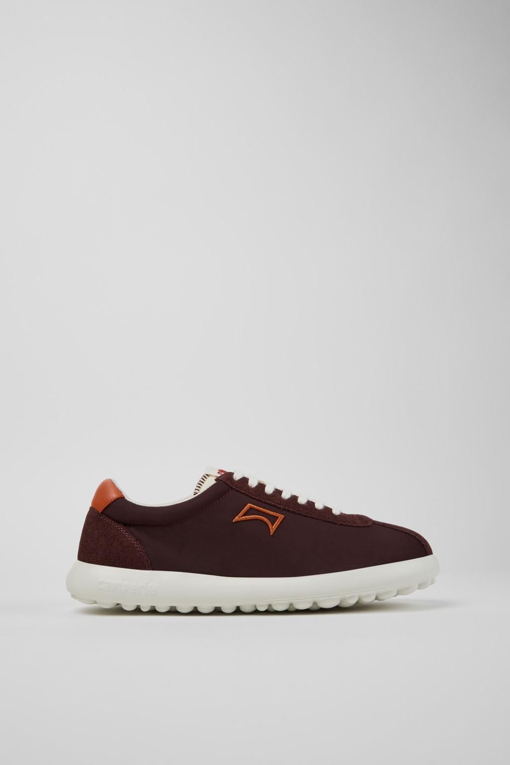 캠퍼 컴포트 버건디 로우탑 스니커즈 Pelotas XLF K101019-012 BURGUNDY - 메인 이미지