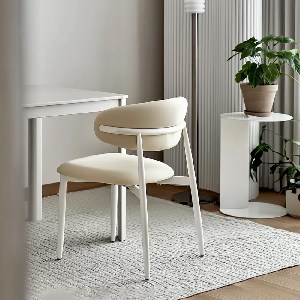 솔리브 편한 식탁의자 화이트 실리콘 가죽 기능성 테이블의자 아이보리