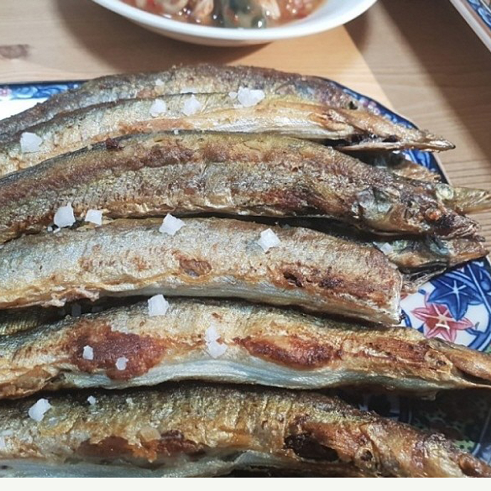 묵호항 산지직송 당일조업 제철 햇양미리 생물 양미리1Kg 30미내외 트레이포장/곰치/임연수 이미지 7