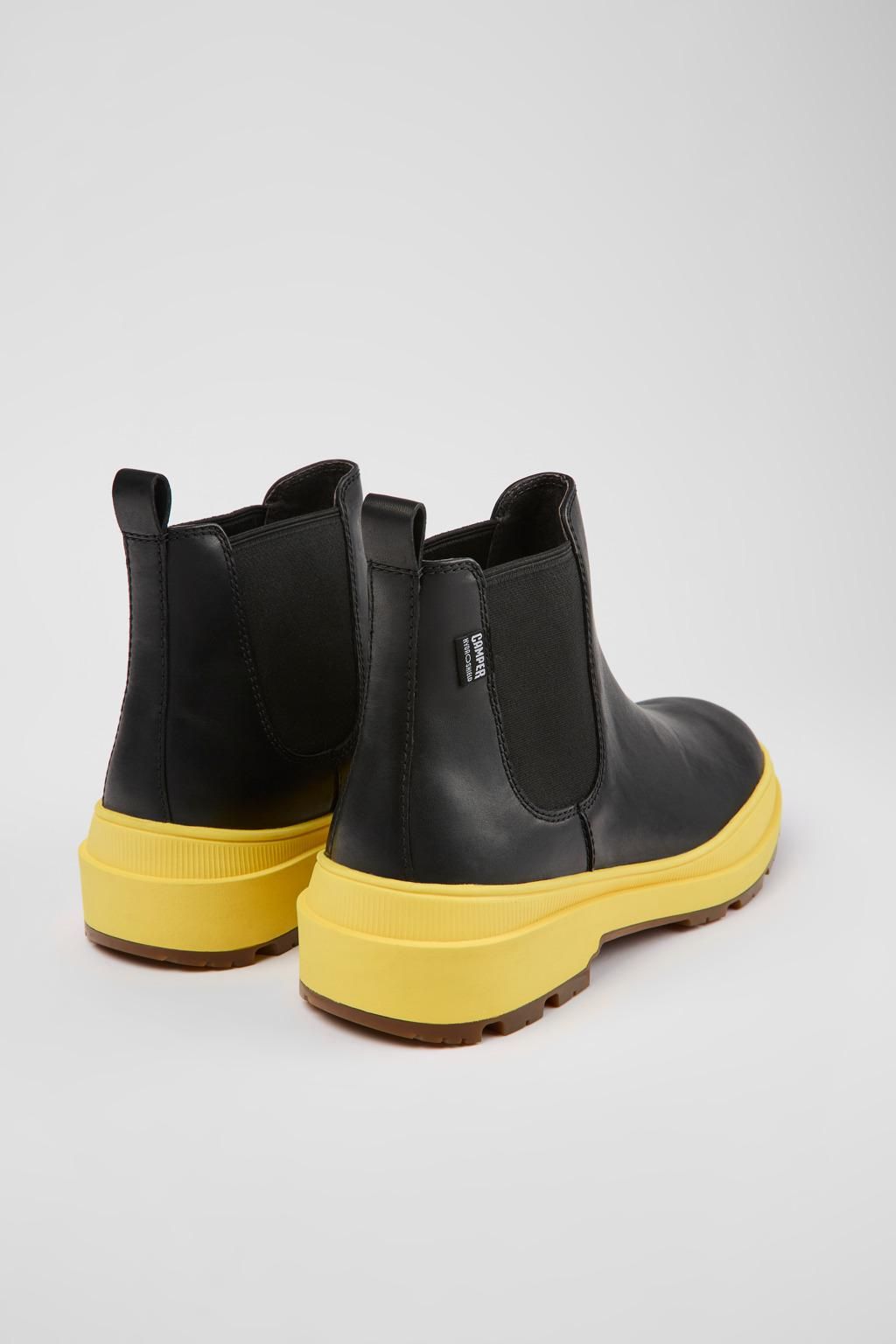 캠퍼 방수 블랙 첼시 앵클부츠 Brutus Trek K300484-001 BLACK - 상세 이미지 3