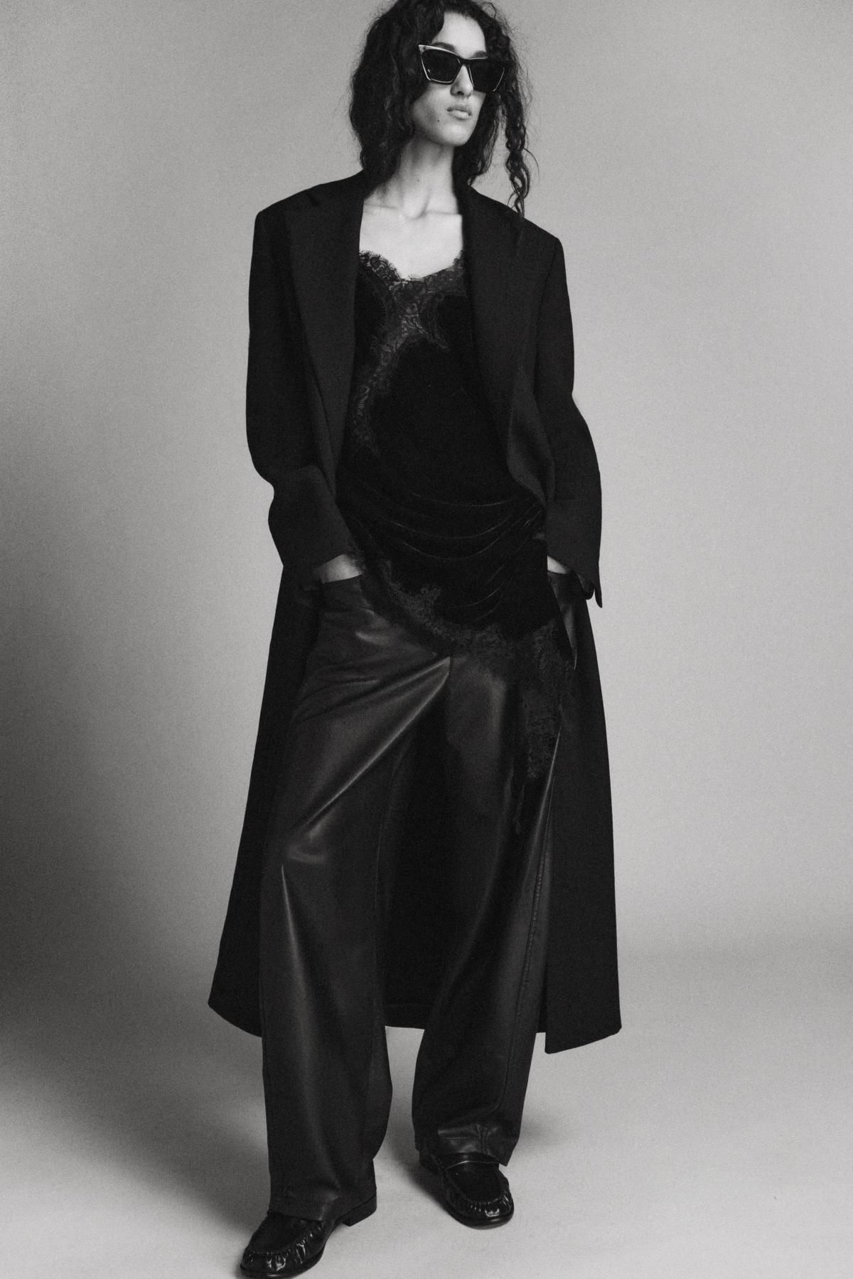 자라 테크니컬 레더 와이드 팬츠 9357/910 BLACK