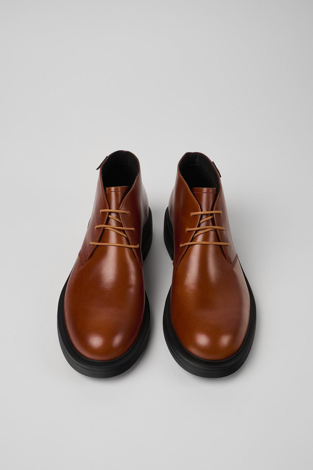 캠퍼 브라운 레더 레이스업 남성 앵클부츠 Dean K300493-002 BROWN - 상세 이미지 4