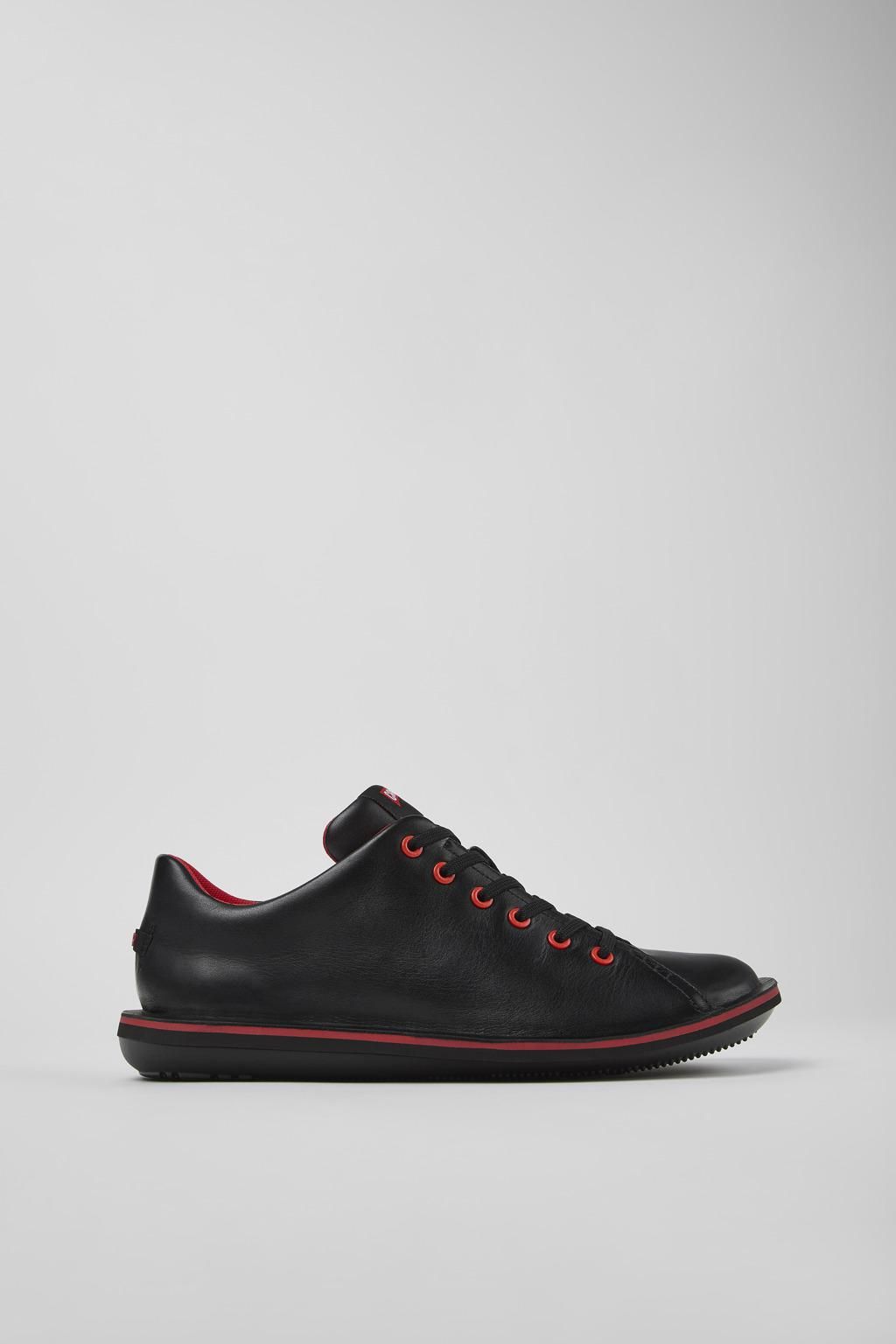 캠퍼 블랙 레더 테크니컬 스니커즈 Beetle 18648-074 BLACK - 상품 이미지