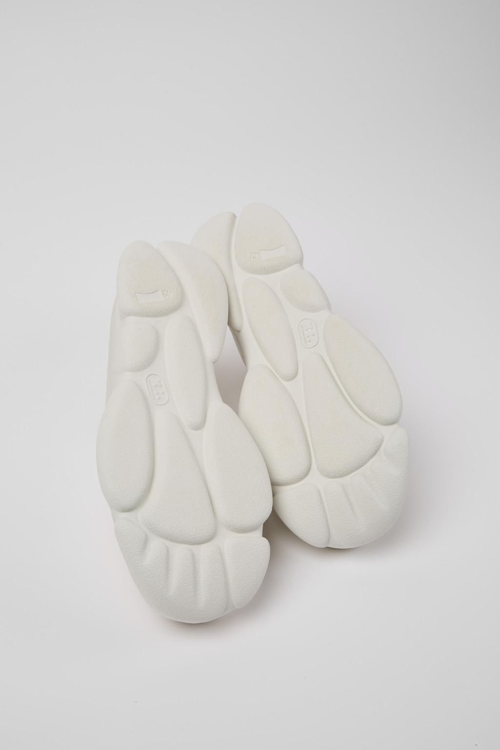 캠퍼 화이트 레더 청키 스니커즈 Karst K100769-006 WHITE - 상세 이미지 5