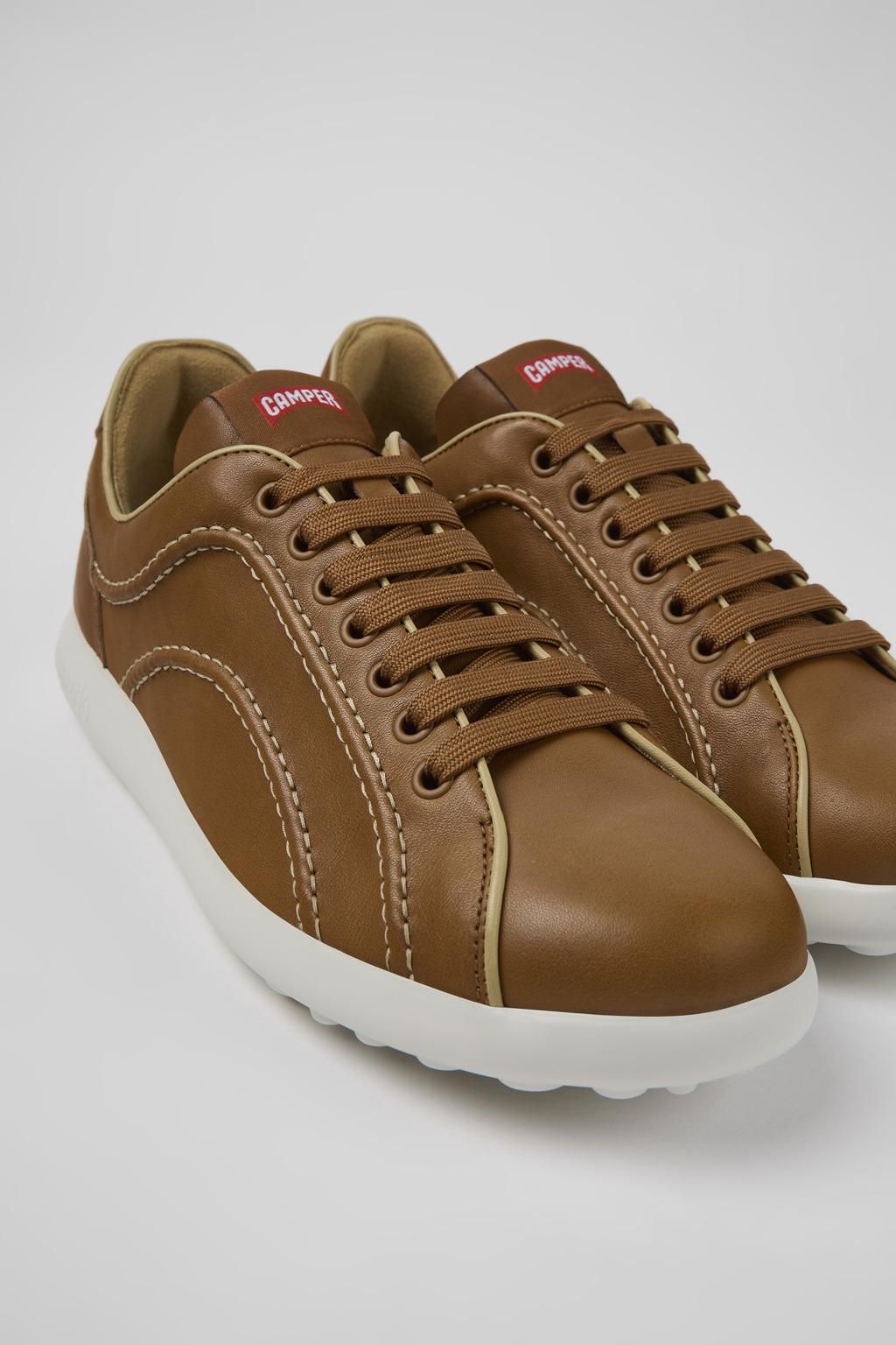 캠퍼 브라운 가죽 스니커즈 Pelotas XLite K100899-006 BROWN - 상세 이미지 2