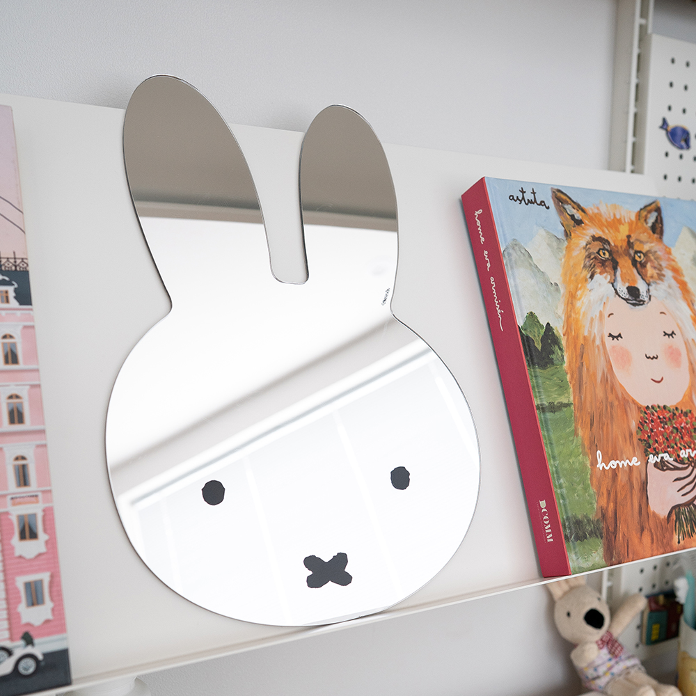 에이든 미피 안전 아크릴 거울 붙이는 거울 벽걸이 화장실 인테리어 miffy 토끼