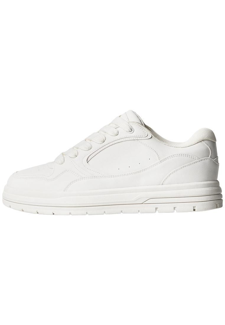 버쉬카 화이트 베이직 스트리트 스니커즈 2406/664 WHITE - 상세 이미지 2