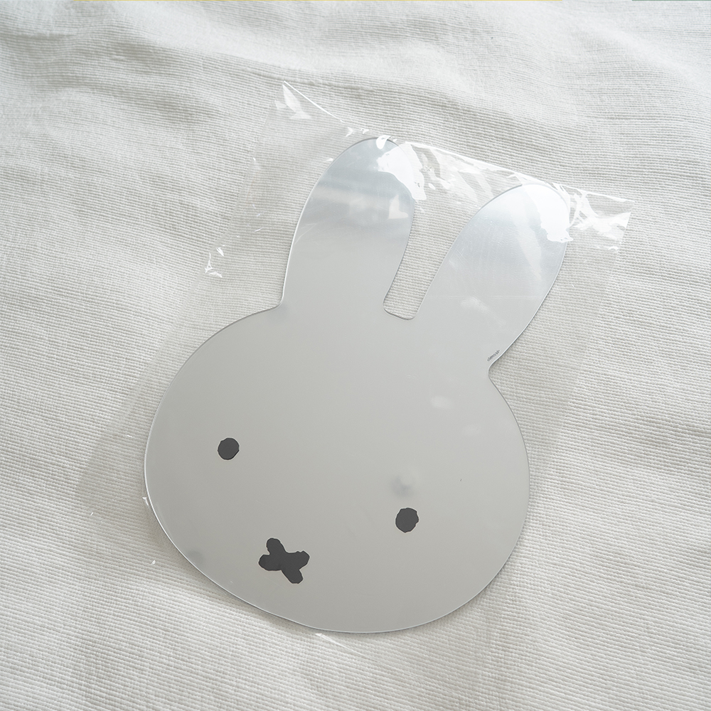 에이든 미피 안전 아크릴 거울 붙이는 거울 벽걸이 화장실 인테리어 miffy 토끼