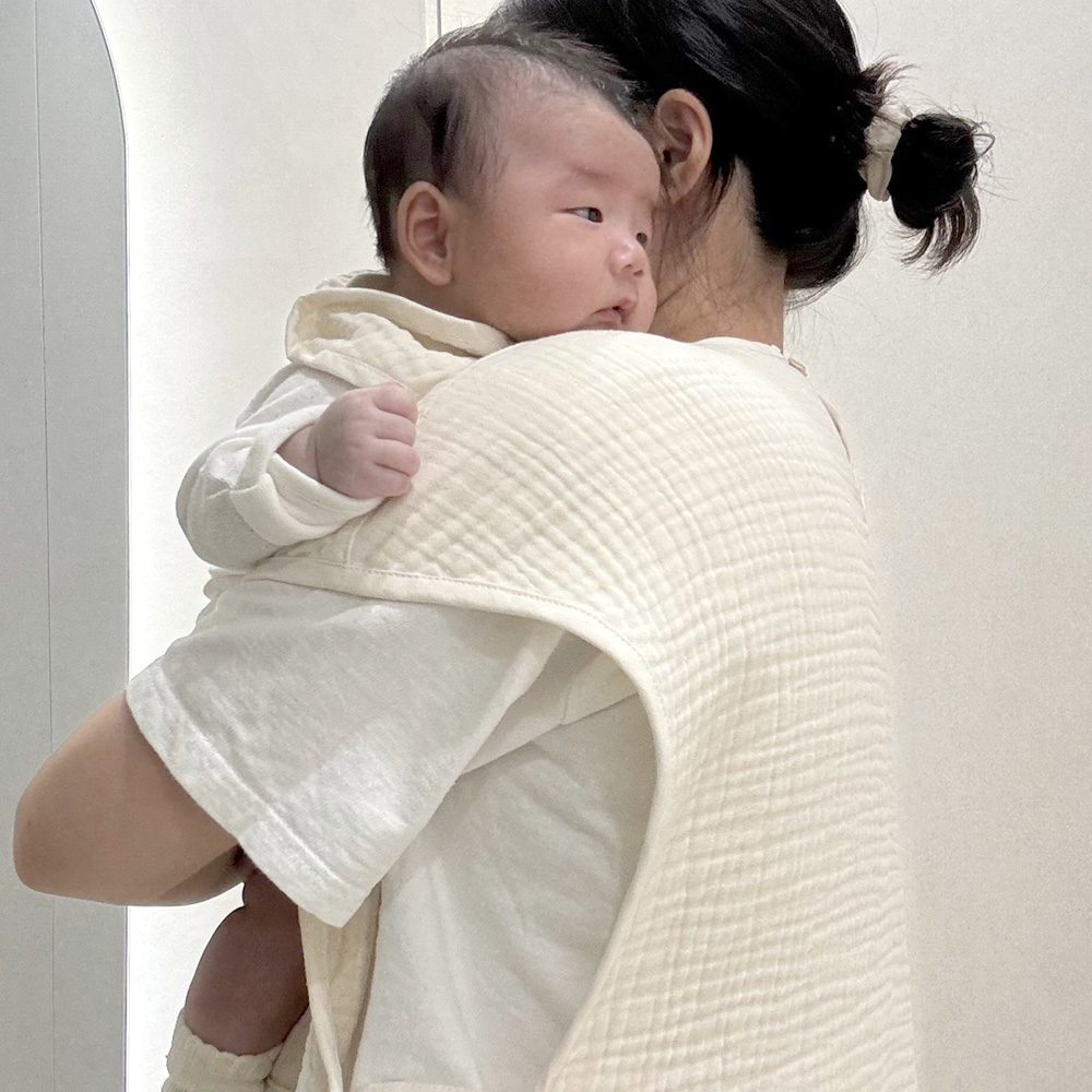 엄마 턱받이 수유 가리개 앞치마 아기 침받이 이유식 트림패드