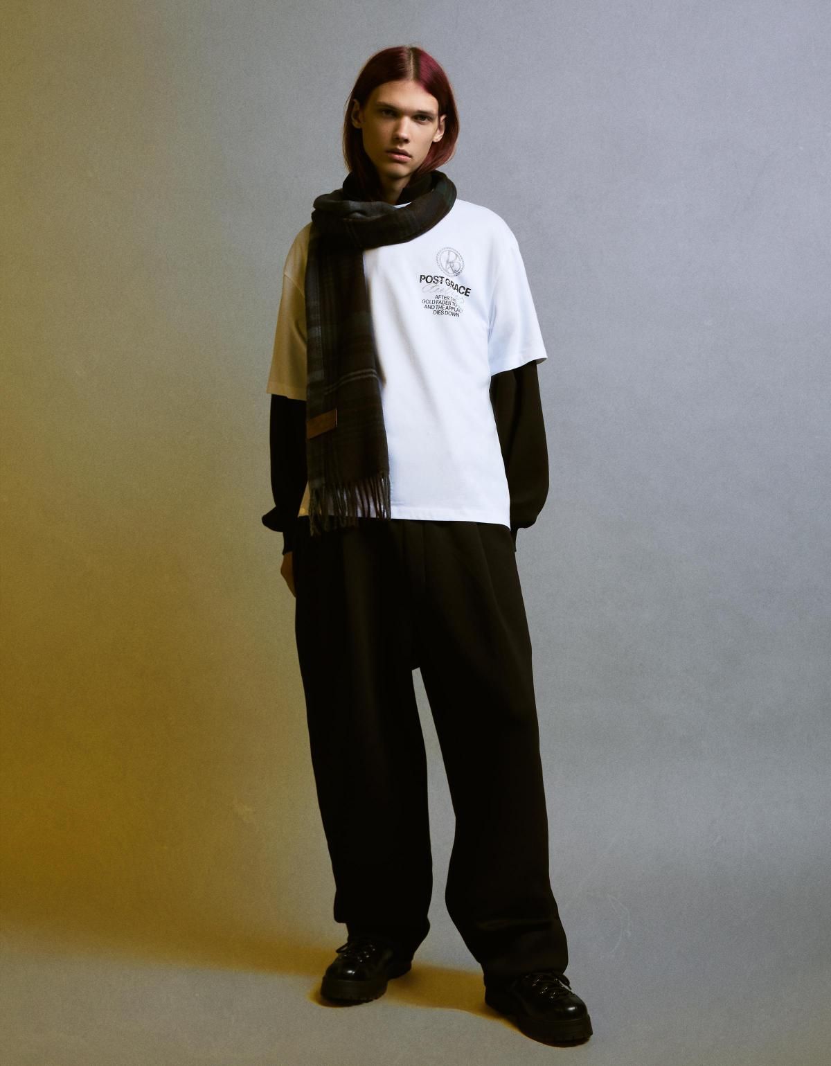 버쉬카 프린트 오버핏 반팔 티셔츠 화이트 8090/154 OFF WHITE - 상세 이미지 5