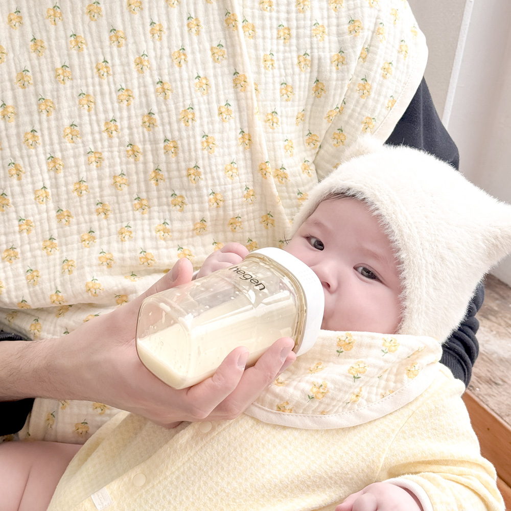 엄마 턱받이 수유 가리개 앞치마 아기 침받이 이유식 트림패드