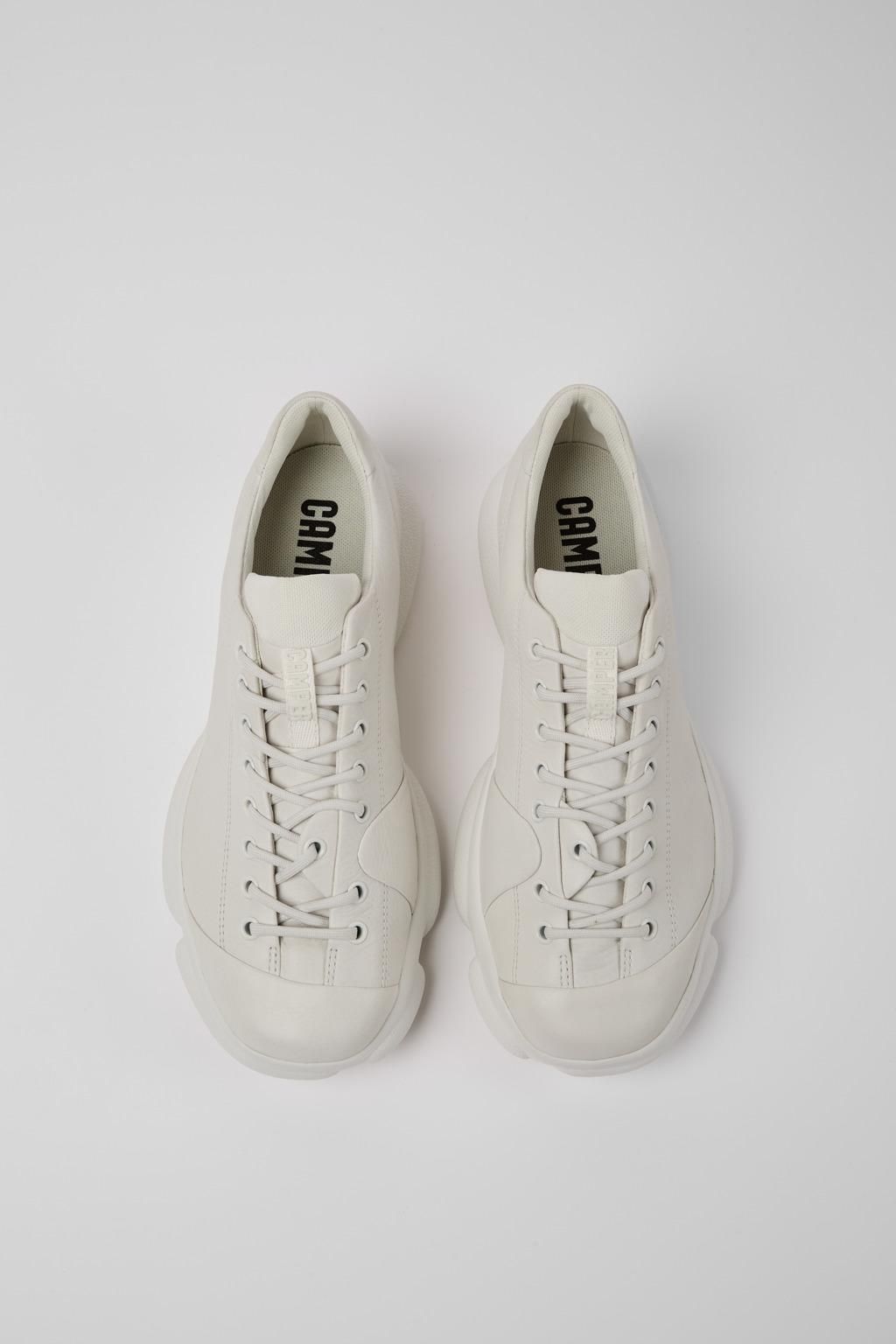 캠퍼 화이트 레더 청키 스니커즈 Karst K100769-006 WHITE - 상세 이미지 4