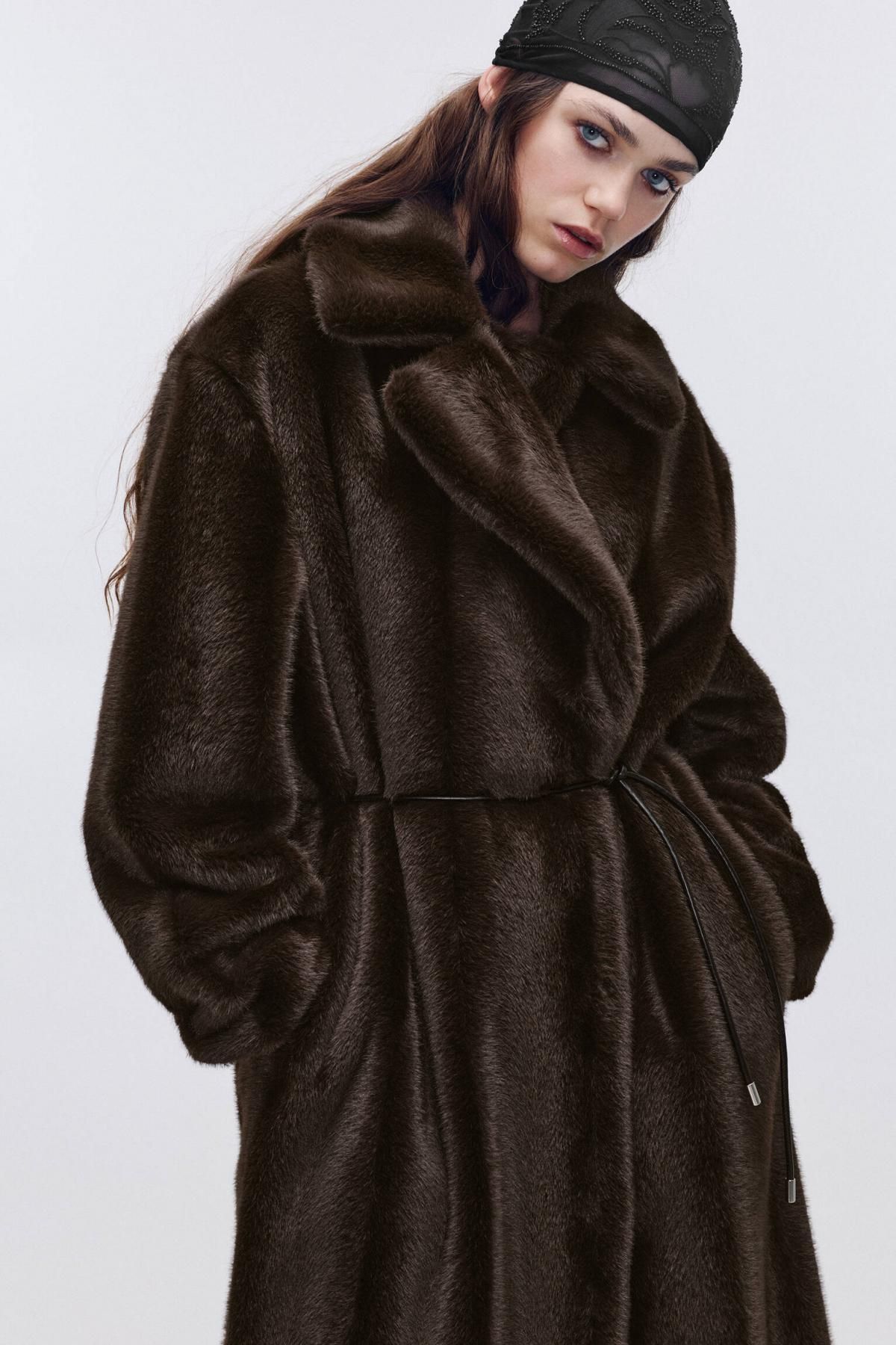 풀앤베어 럭셔리 페이크 퍼 벨트 롱 코트 7800/315 CHOCOLATE - 상세 이미지 5