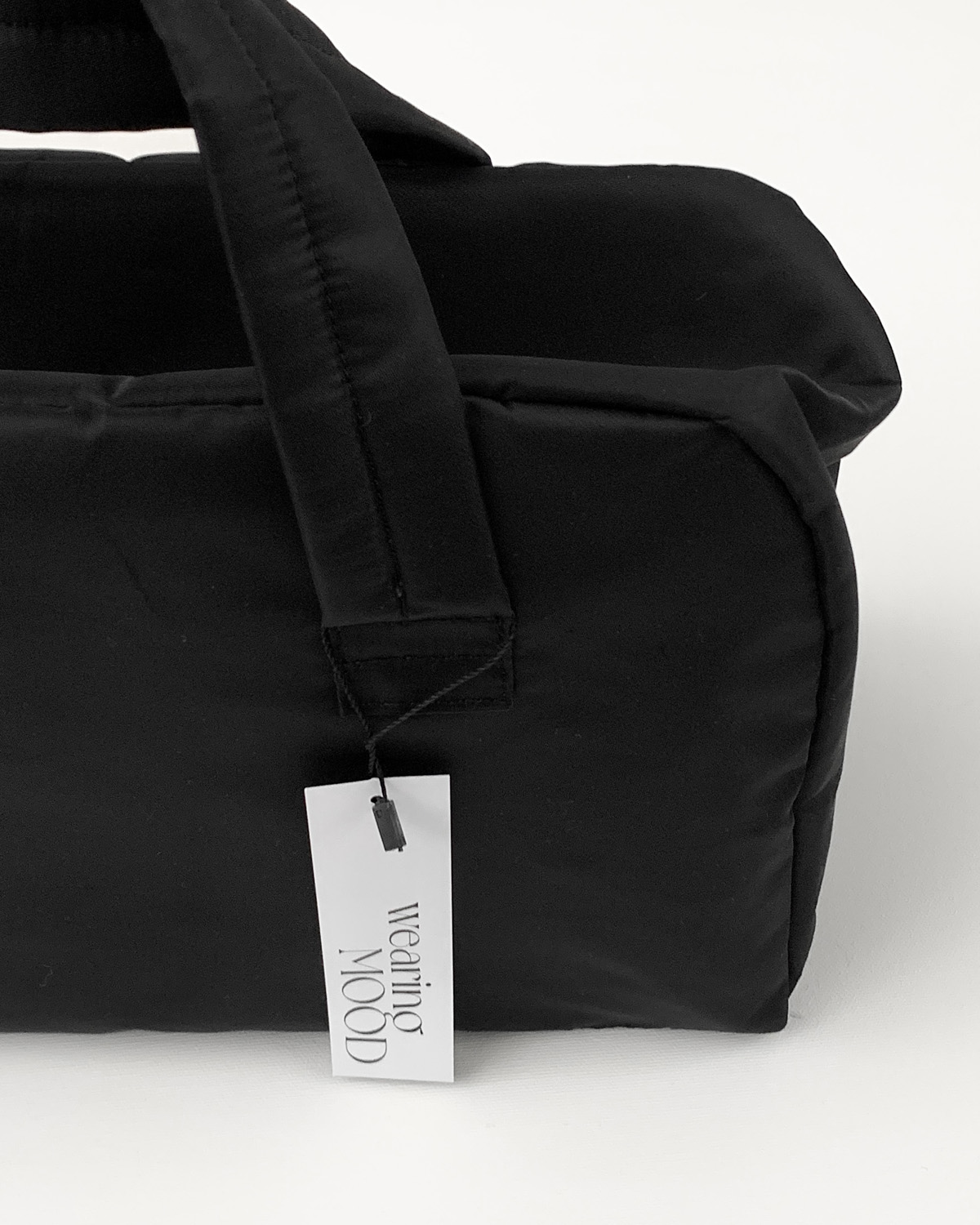 [당일발송] 나일론 보스턴백 가벼운 스퀘어 토트백 보부상백 웨어링무드 (블랙)