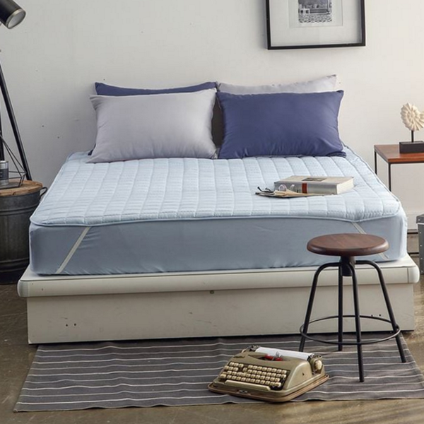 마이크로 누빔 방수 패드 논슬립 사계절 침대 패드