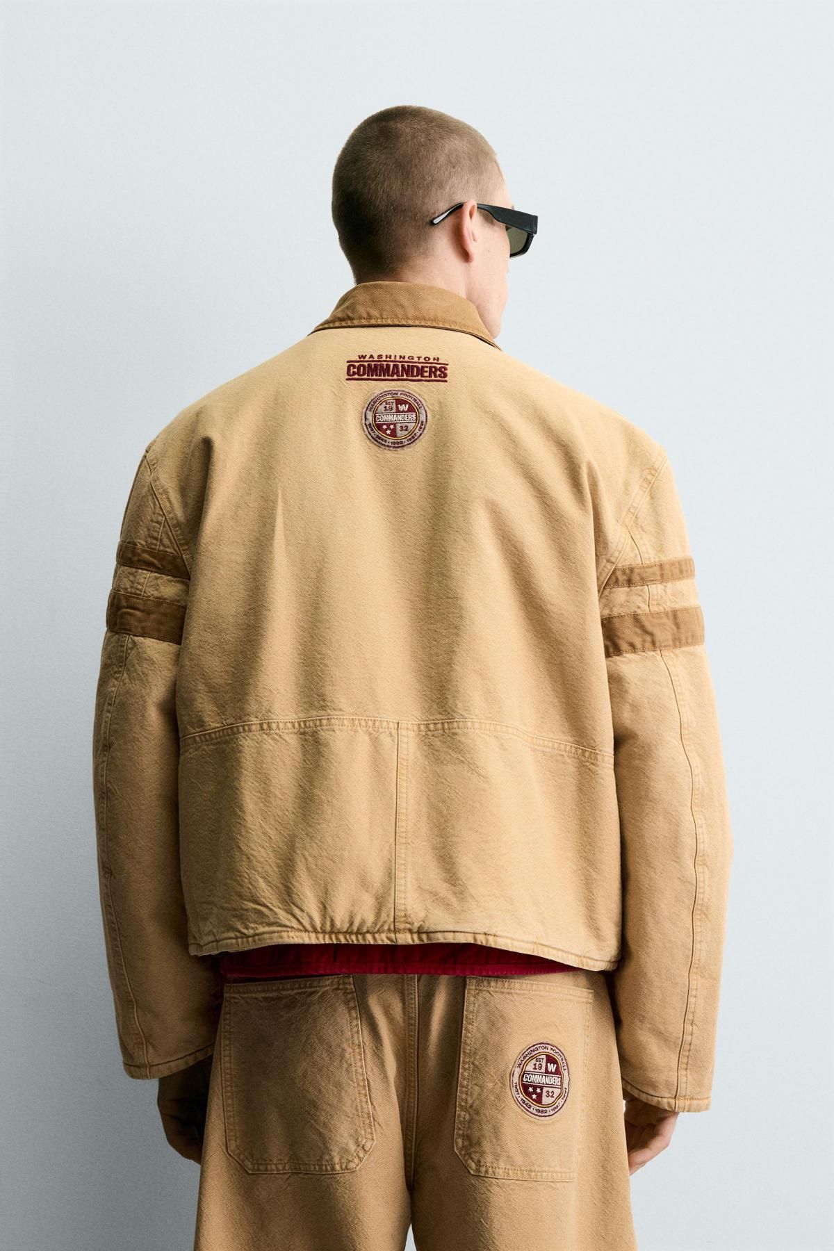 자라 빈티지 워싱 NFL 패치 크롭 재킷 4302/338 CAMEL - 상세 이미지 4