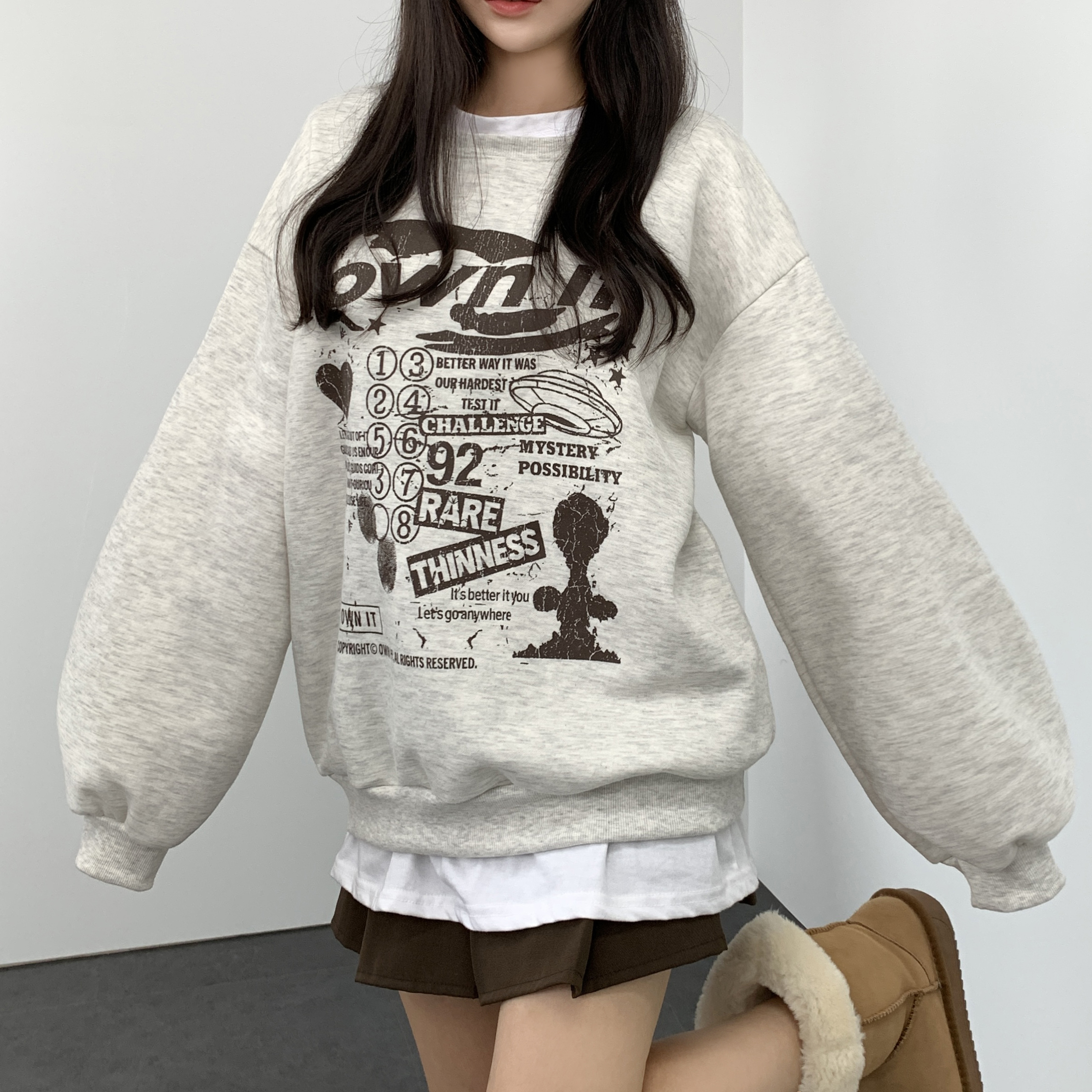 남녀공용 맨투맨 오버핏 기모 티셔츠 빅사이즈 프린팅 루즈핏 아방핏 - 상세 이미지 5