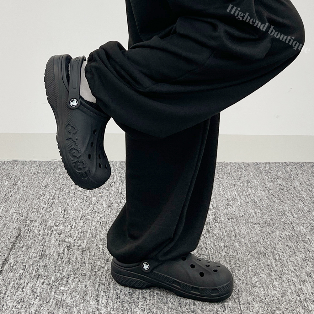 크록스 털슬리퍼 겨울 퍼 털신 털신발 퍼슈어 블랙, 230